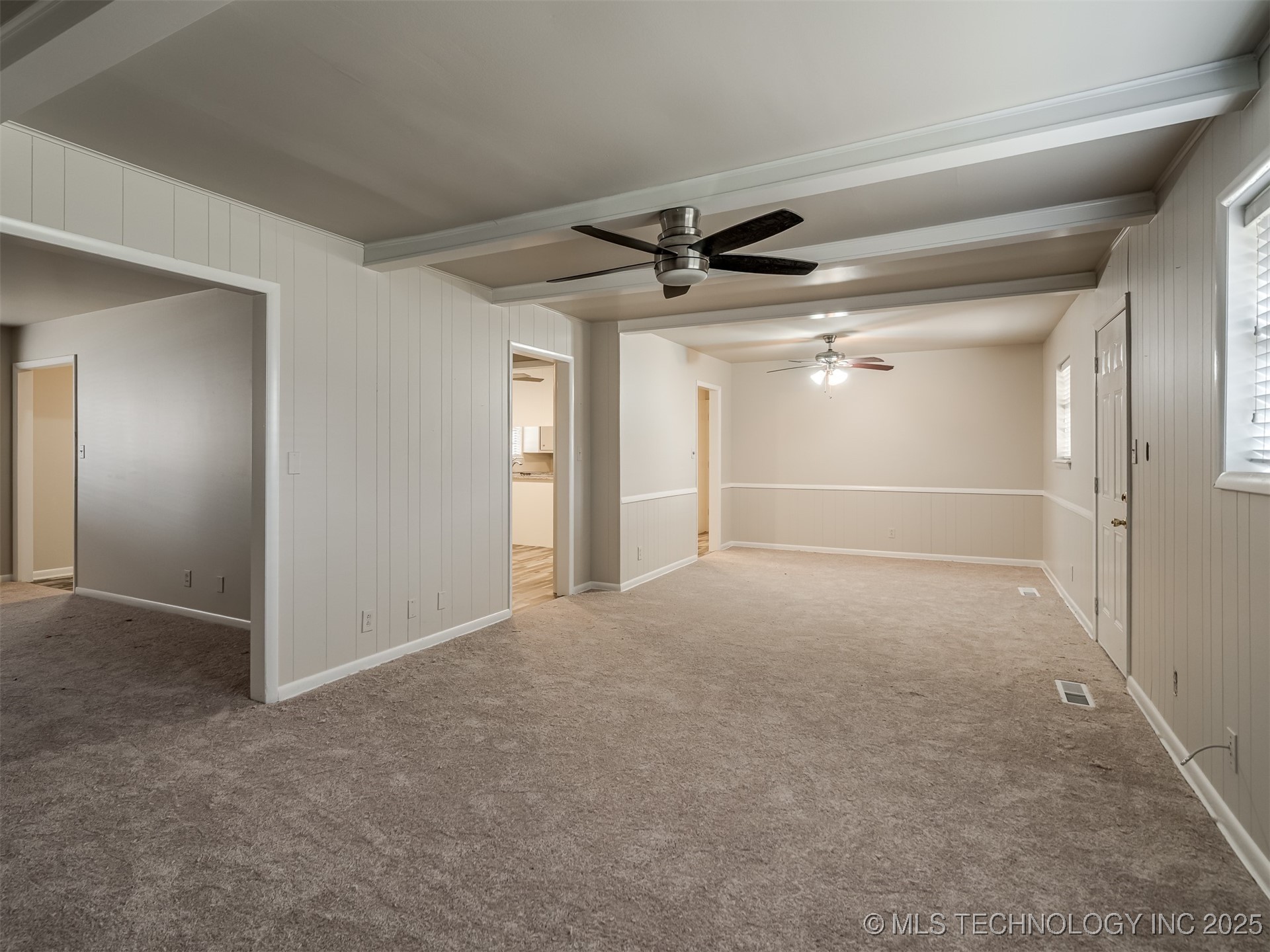 1737 E 56th Street Property Photo 15