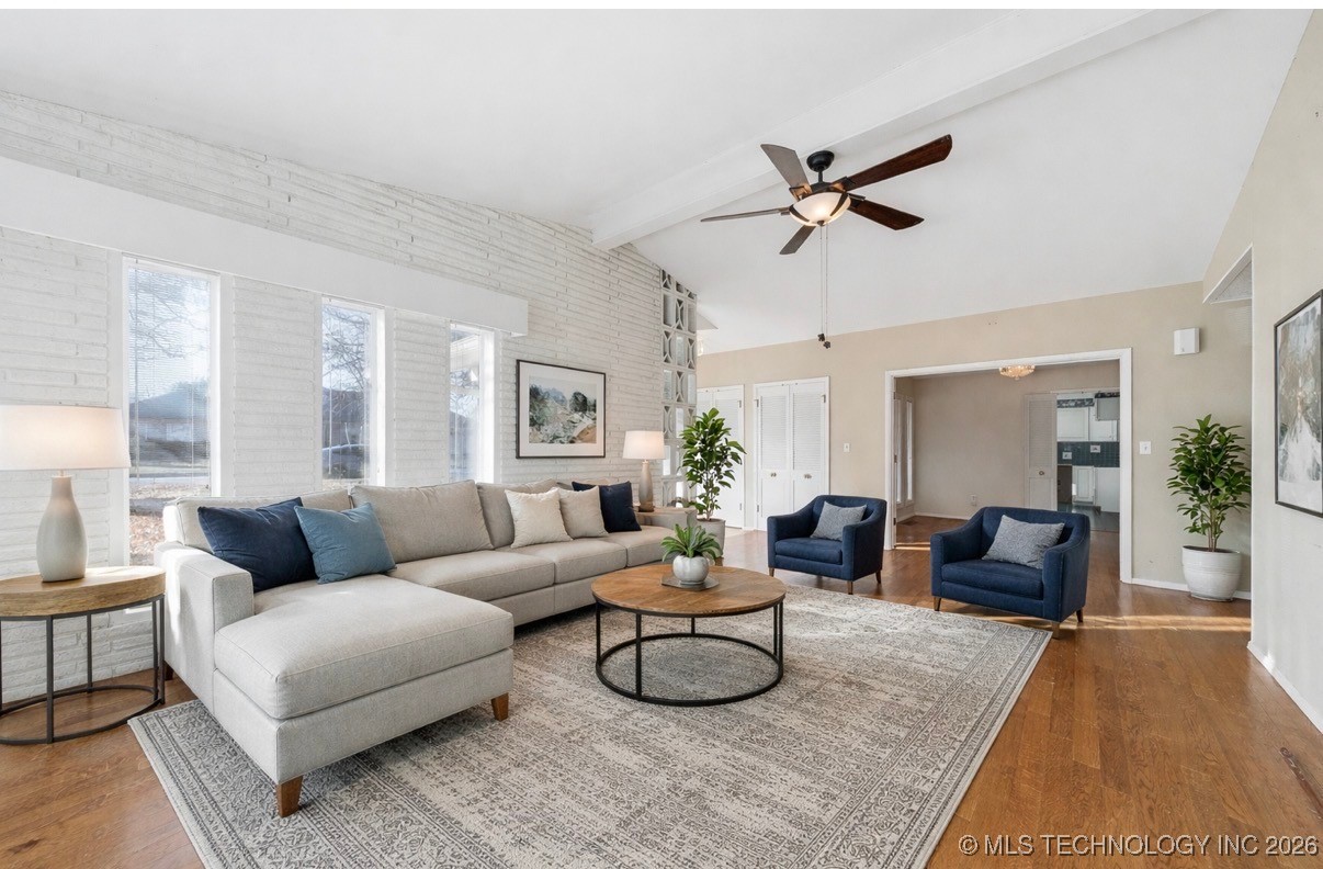 3749 E 48th Place Property Photo 2