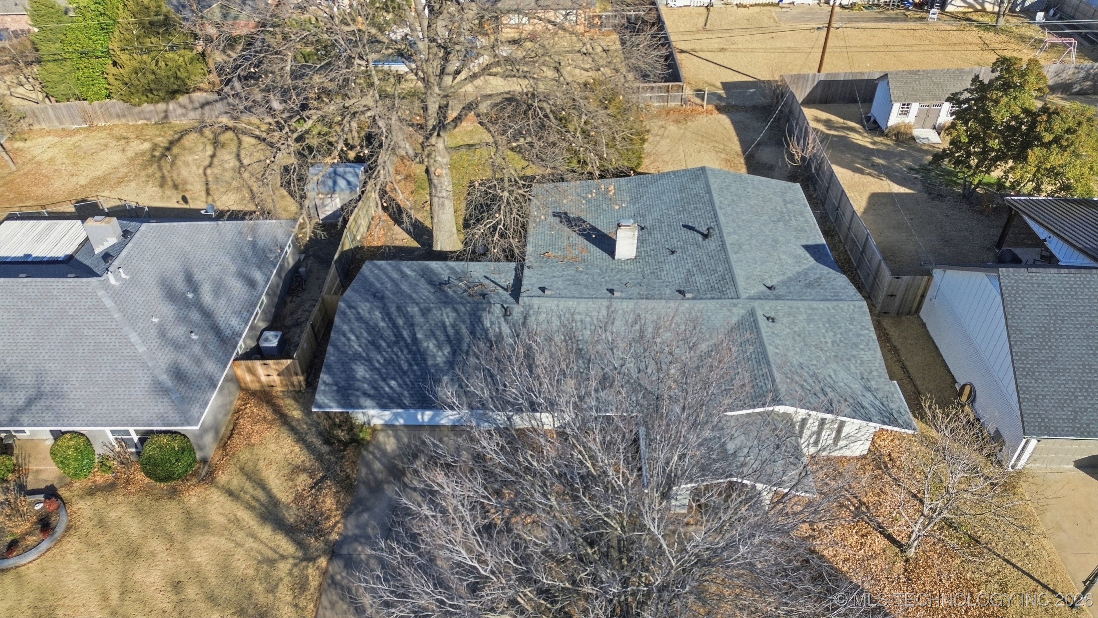 3749 E 48th Place Property Photo 9