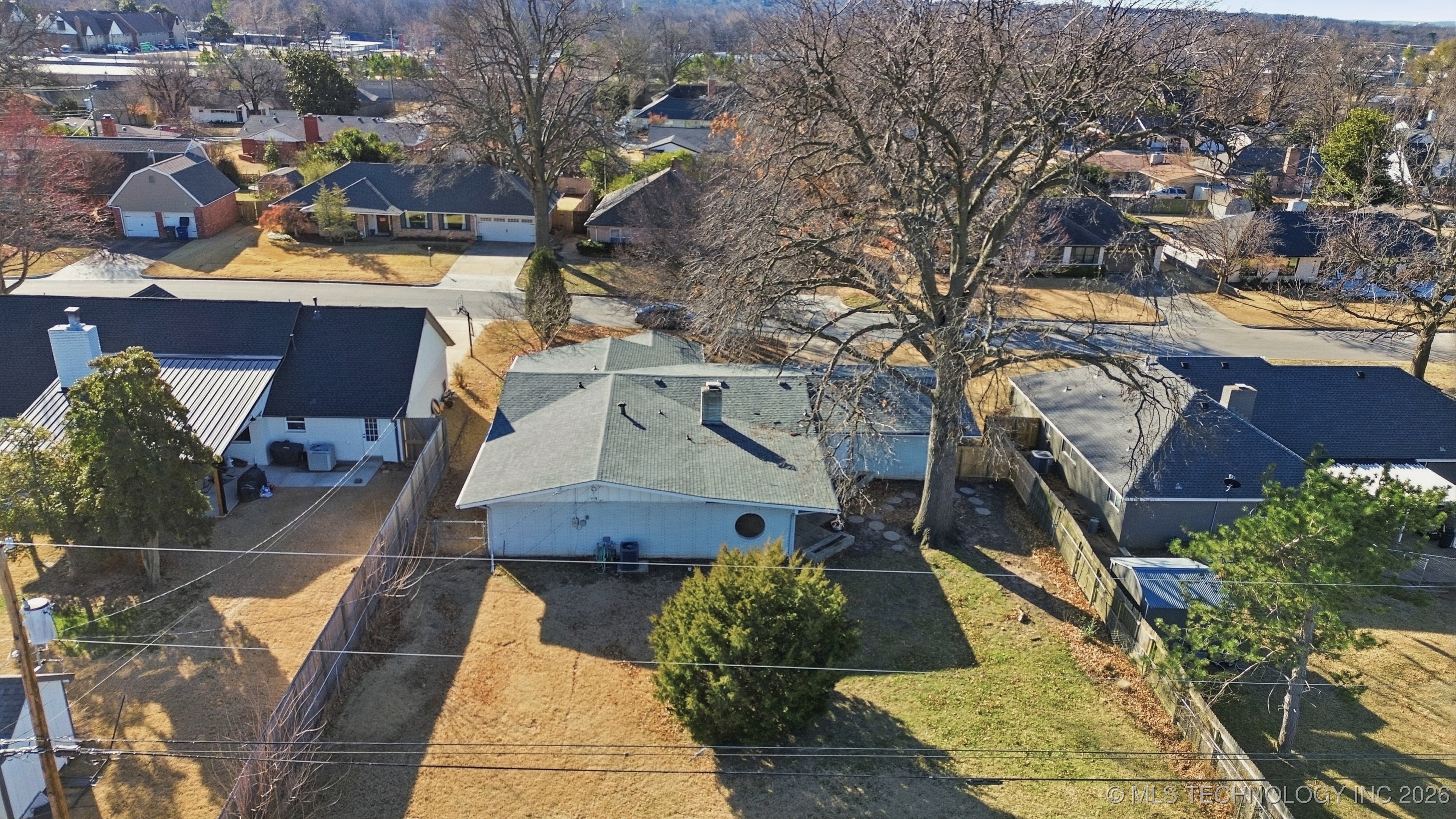 3749 E 48th Place Property Photo 10