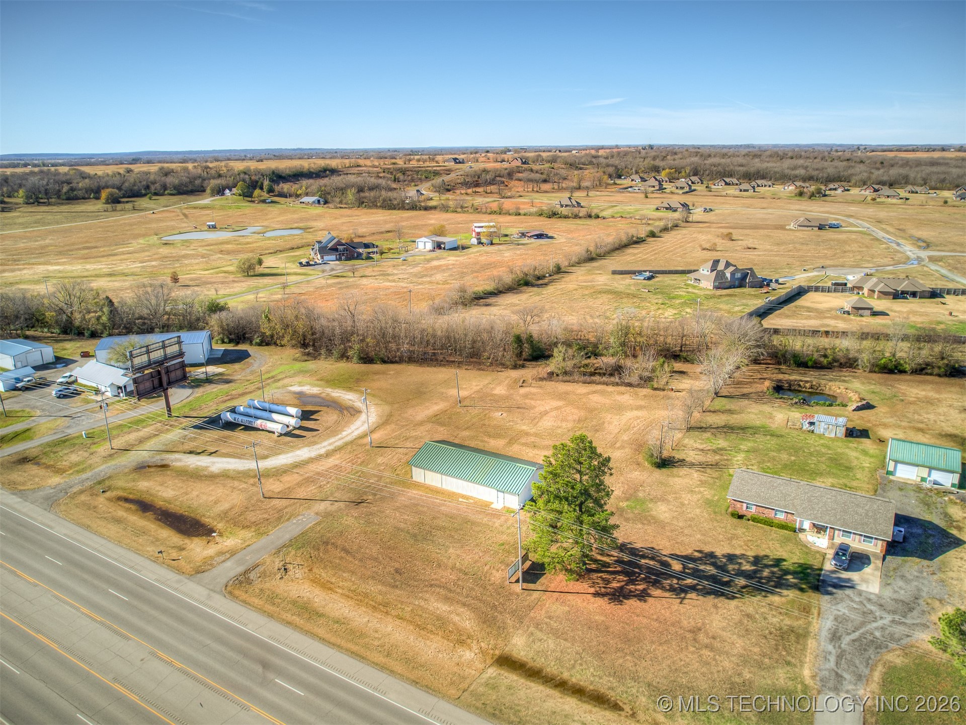 7121 S Cherokee Street Property Photo 13