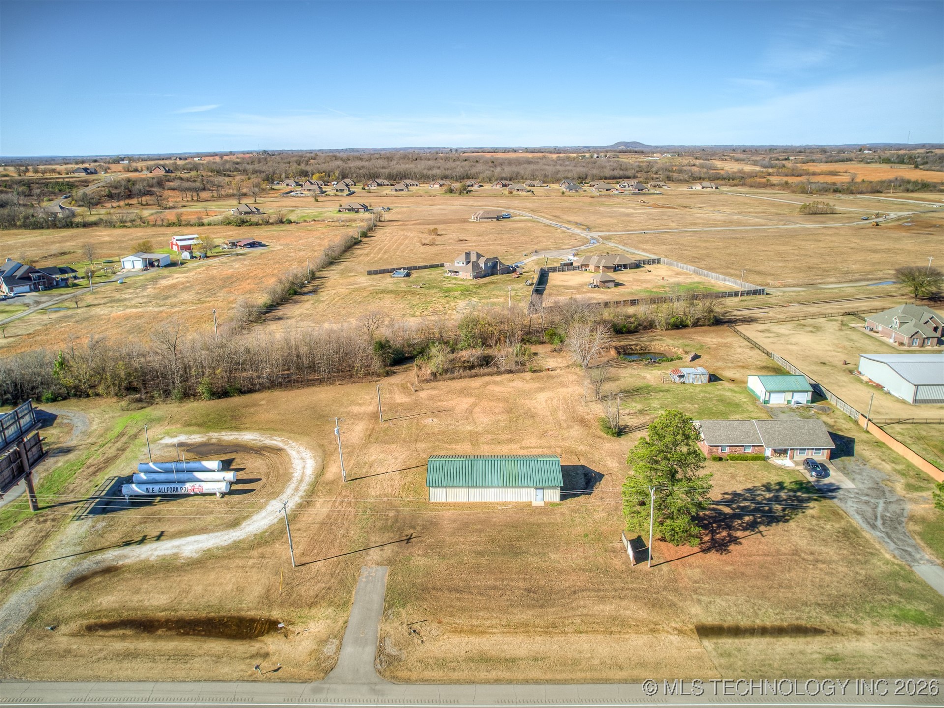 7121 S Cherokee Street Property Photo 15