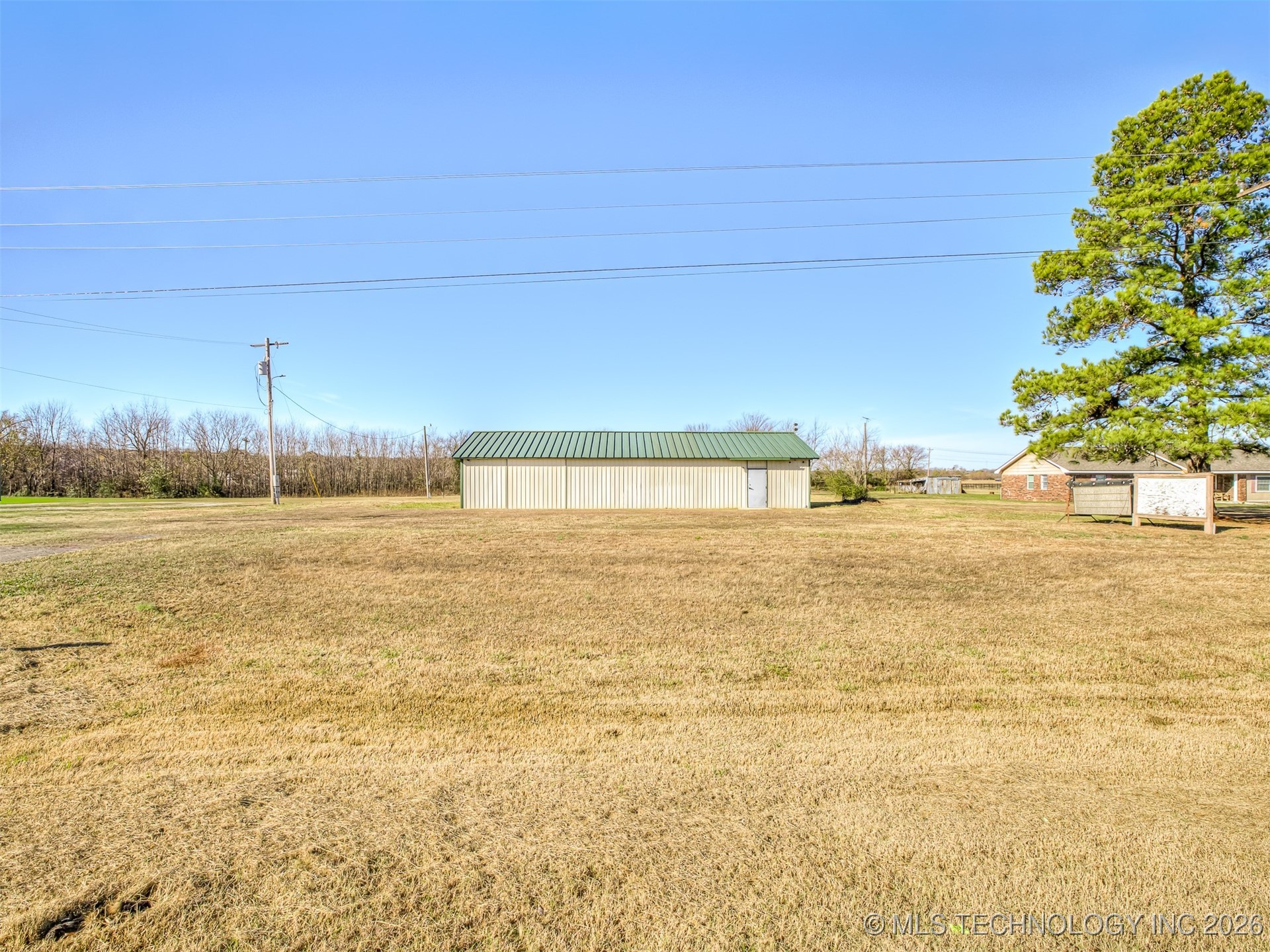 7121 S Cherokee Street Property Photo 23
