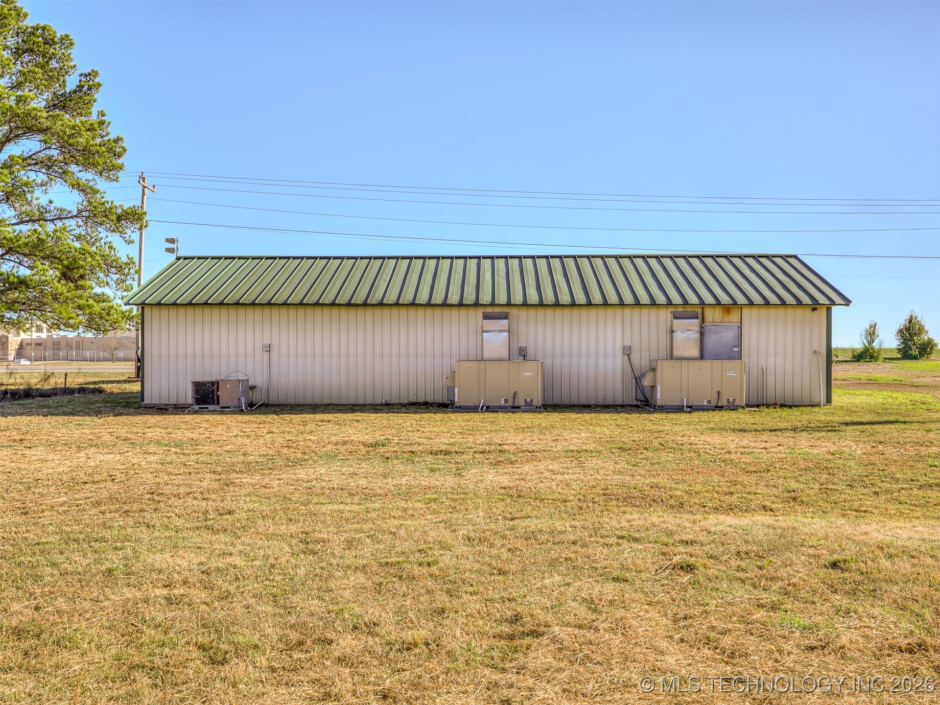 7121 S Cherokee Street Property Photo 29
