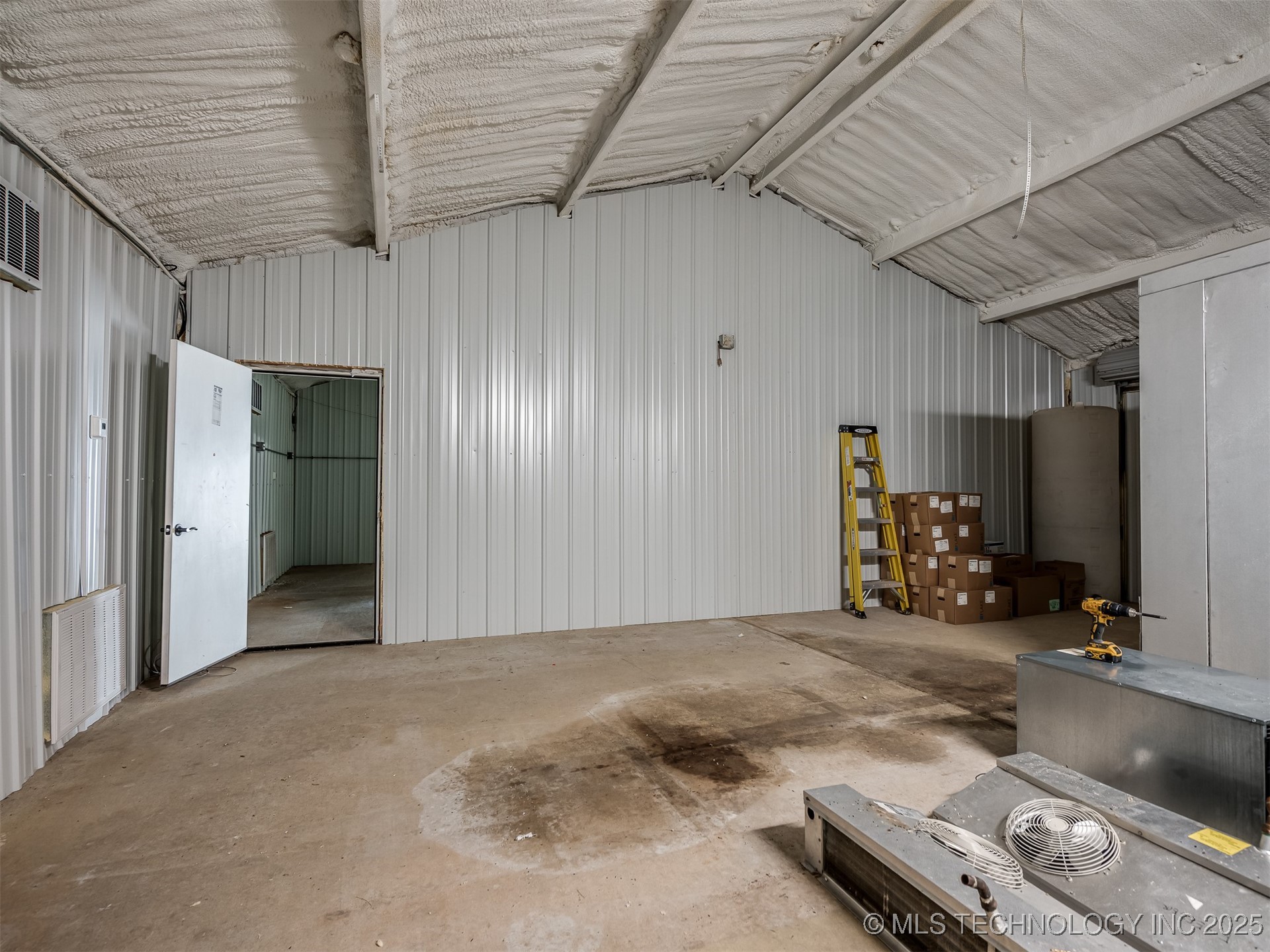 7121 S Cherokee Street Property Photo 44