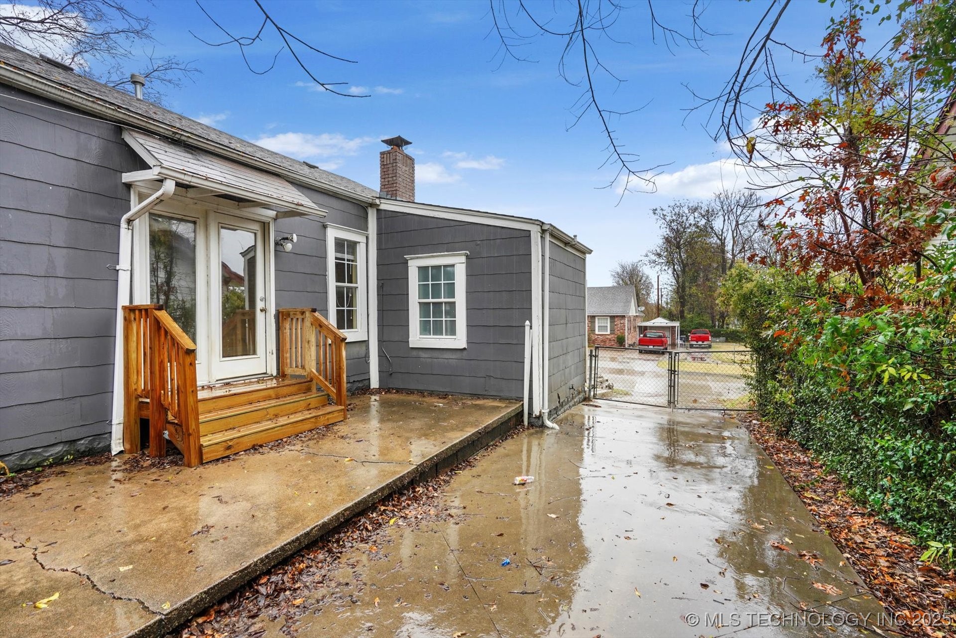 112 E Newton Street Property Photo 20