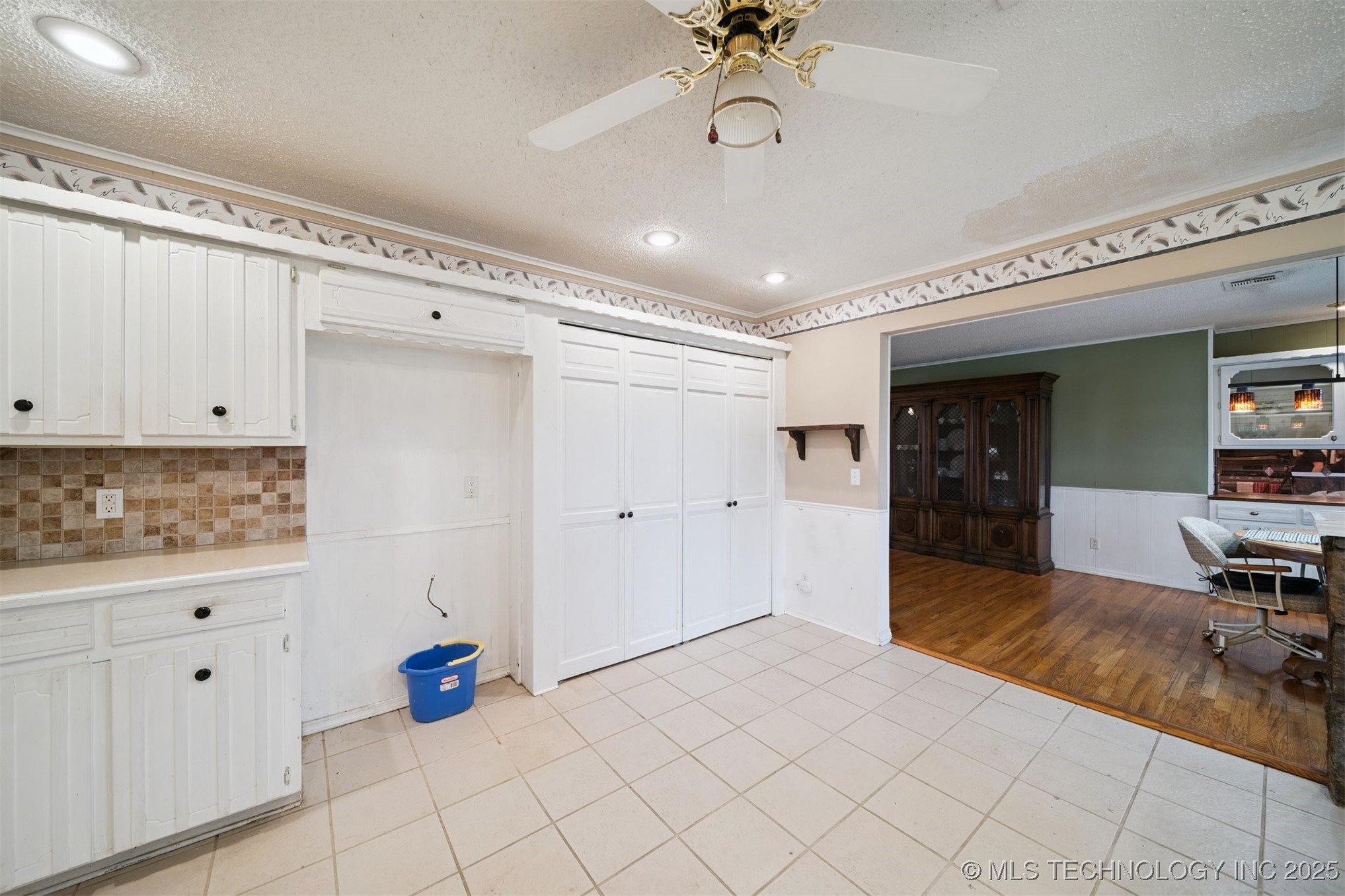 11426 N 123rd East Avenue Property Photo 13