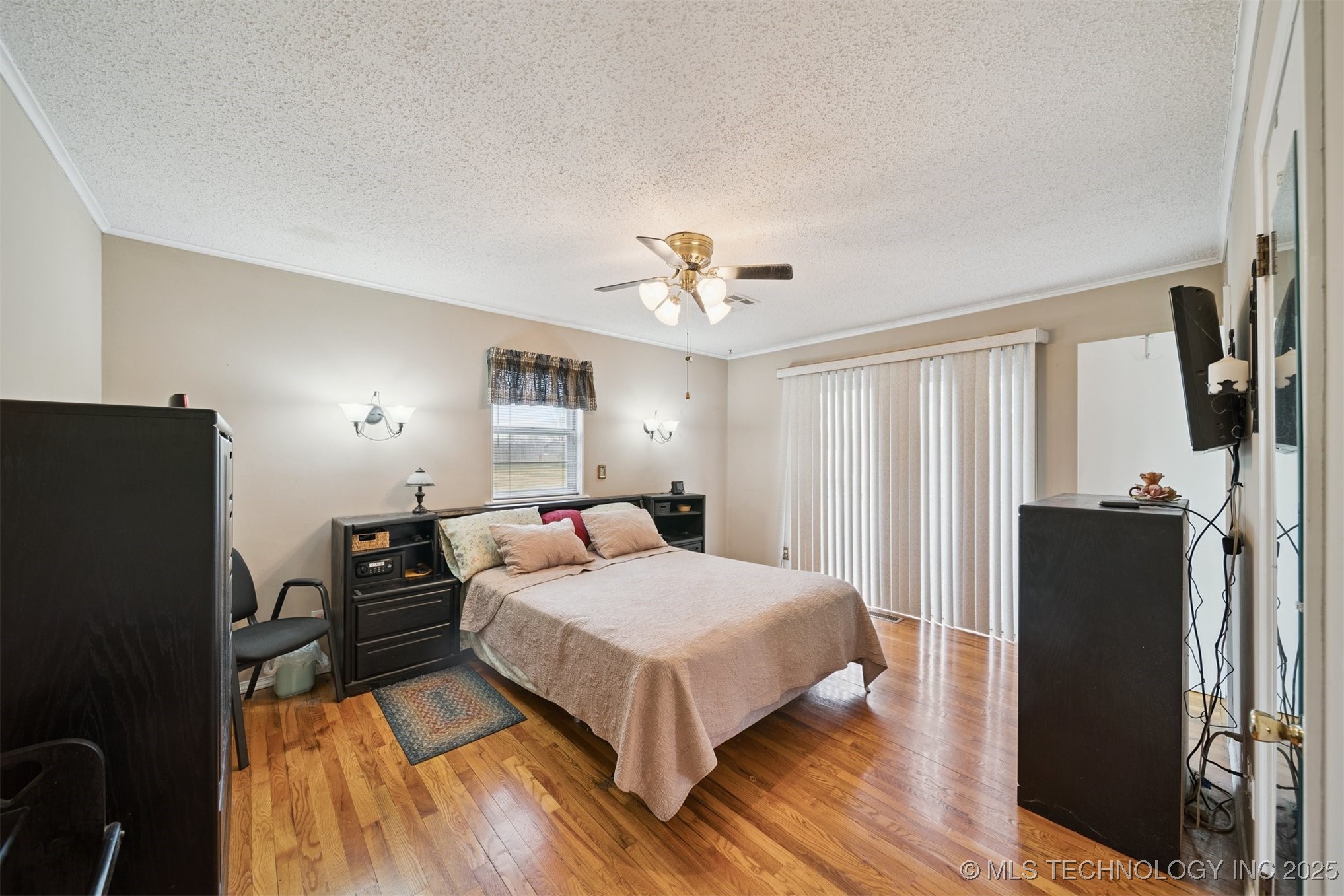 11426 N 123rd East Avenue Property Photo 18