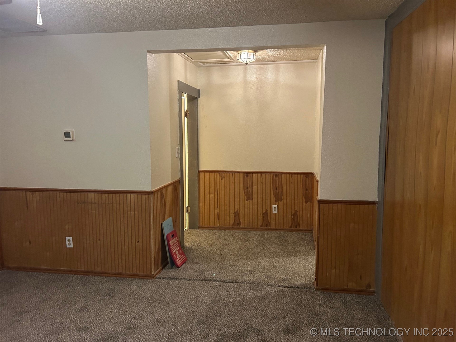2207 Sallie Street Property Photo 5