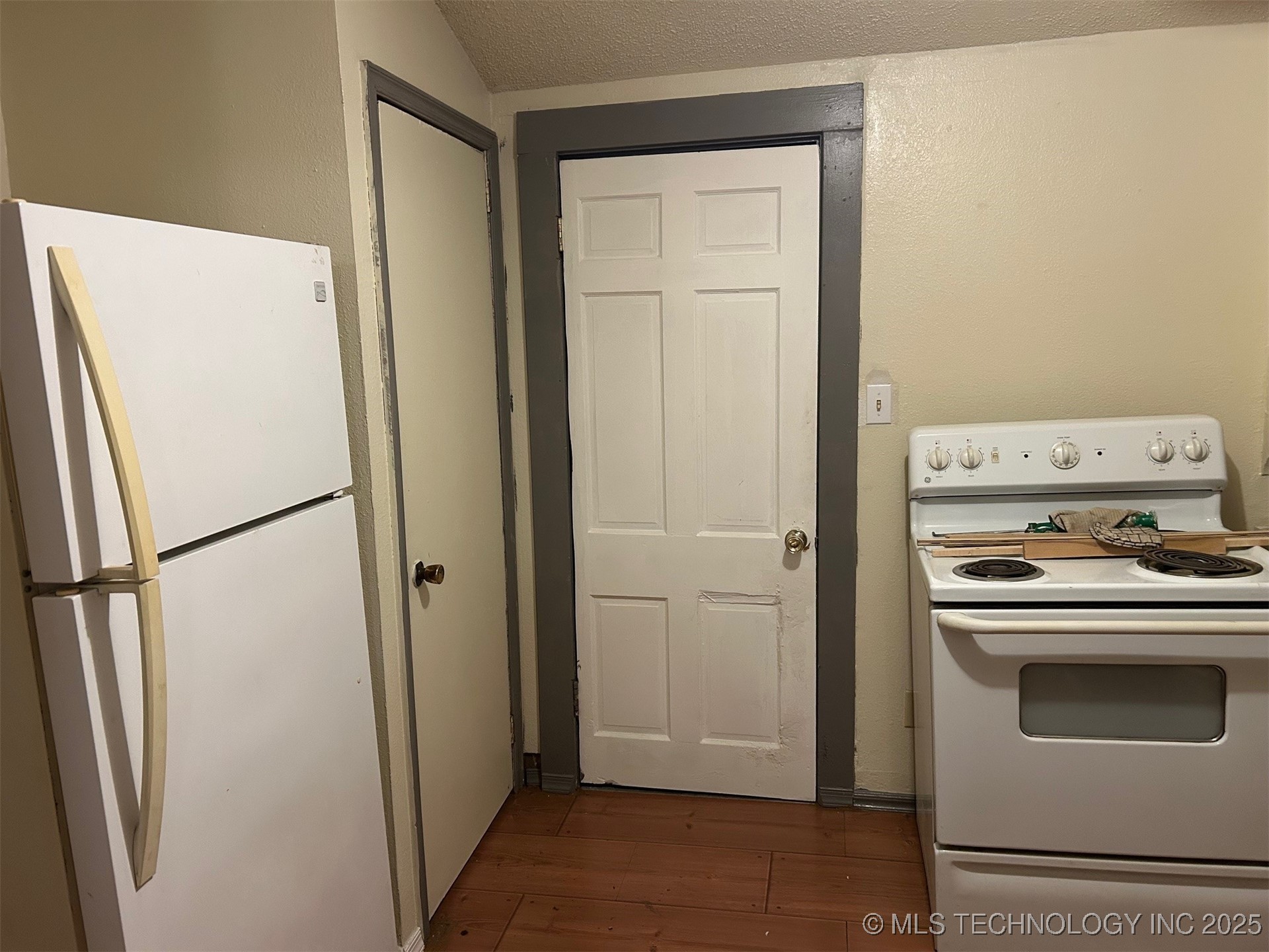 2207 Sallie Street Property Photo 10