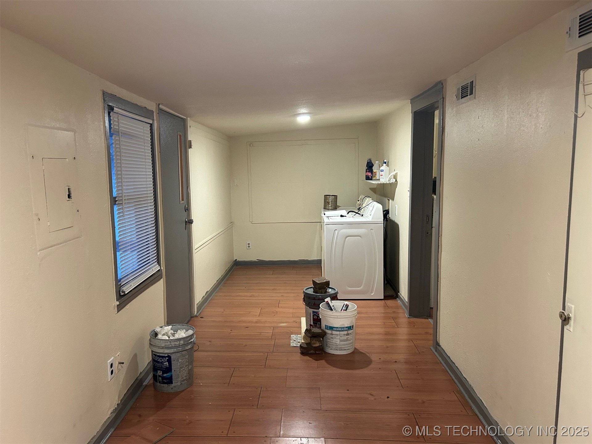 2207 Sallie Street Property Photo 11