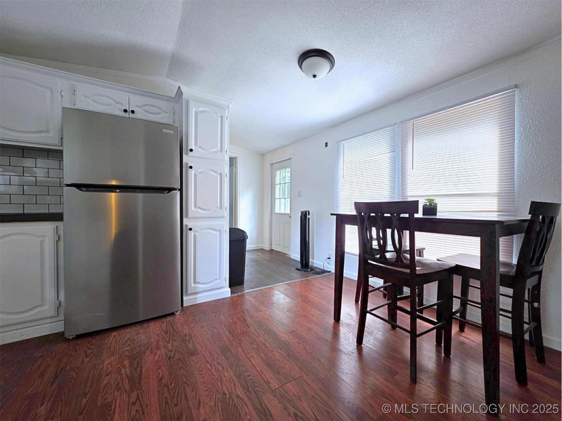 510 1st Street Property Photo 10