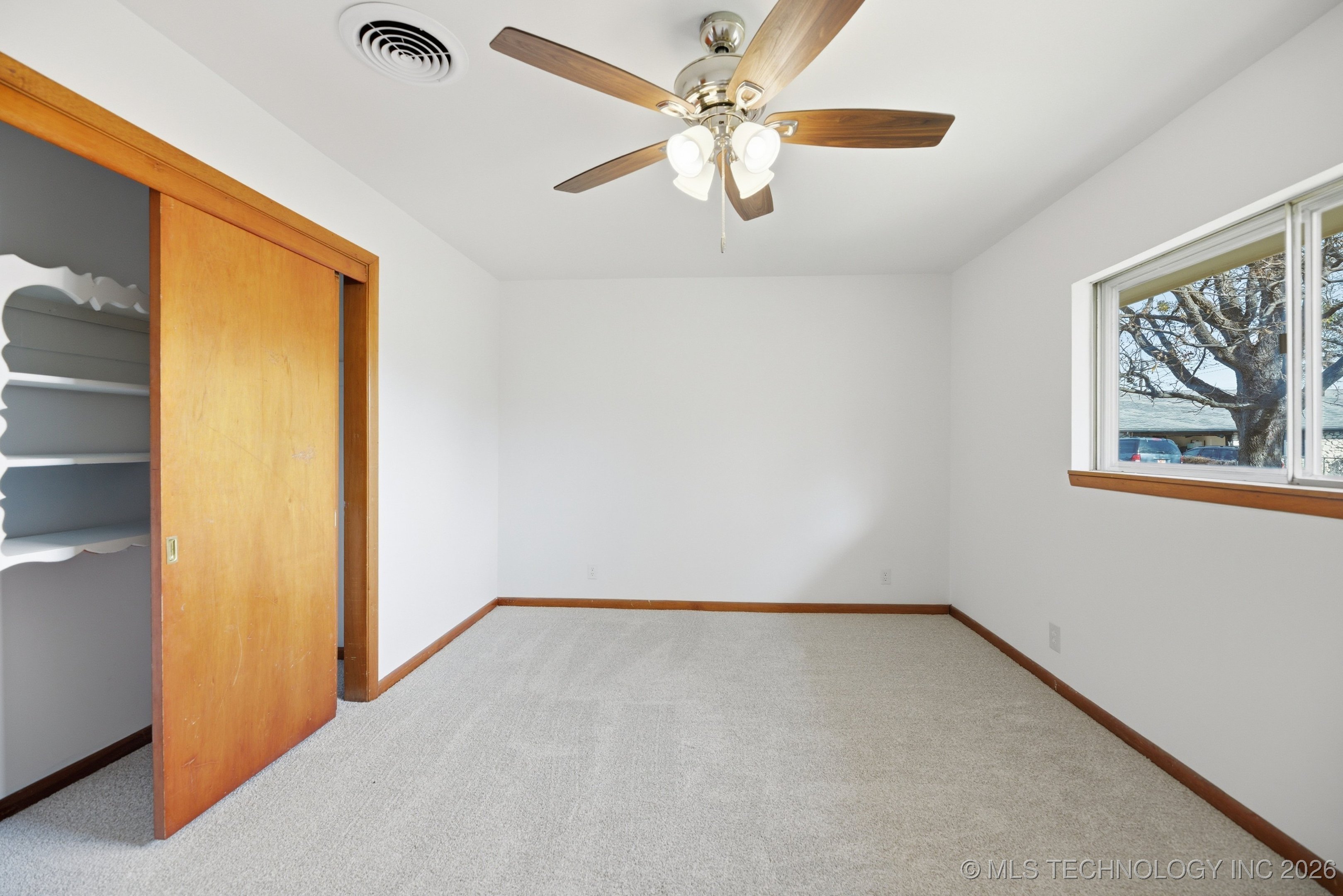 2600 S Hickory Street Property Photo 20