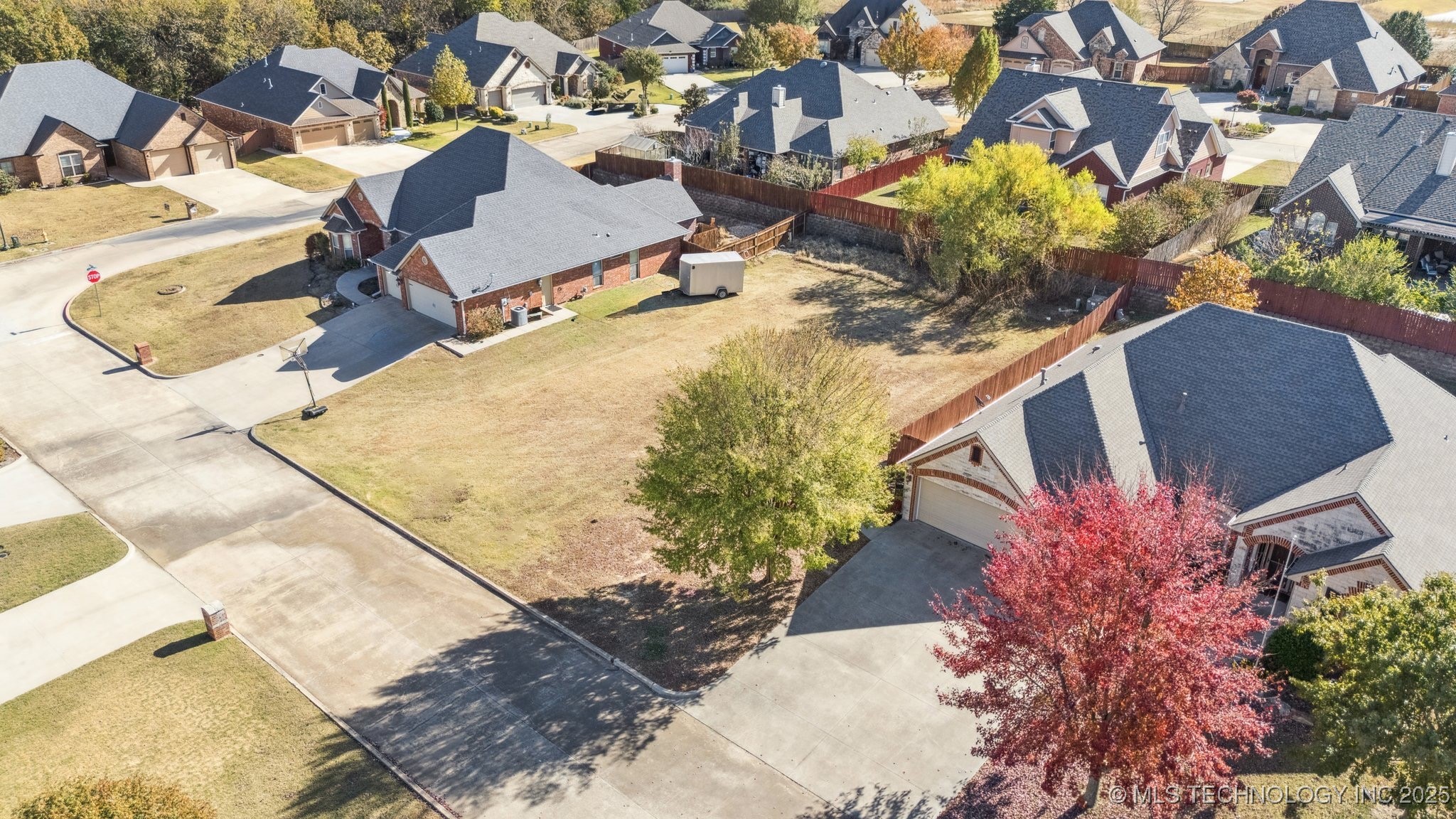 921 Cypress Drive Property Photo 6