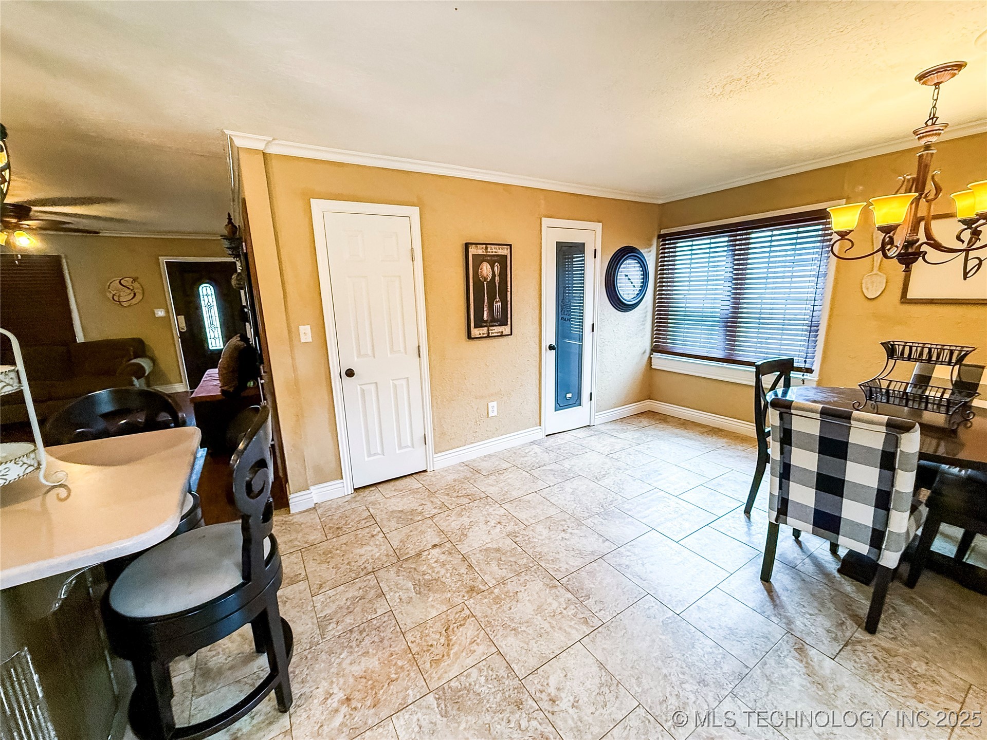 300490 E 1800 Road Property Photo 9