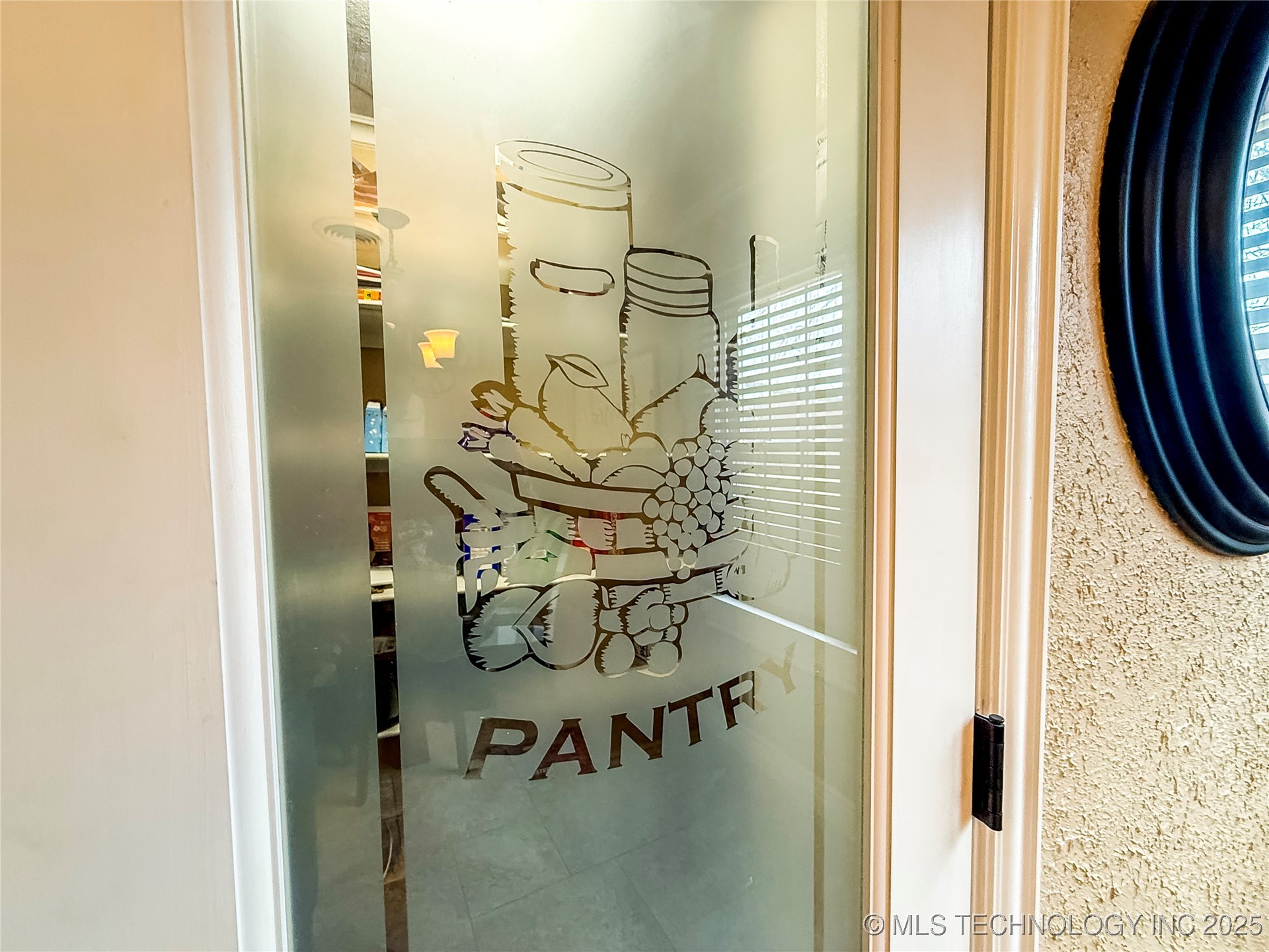 300490 E 1800 Road Property Photo 38