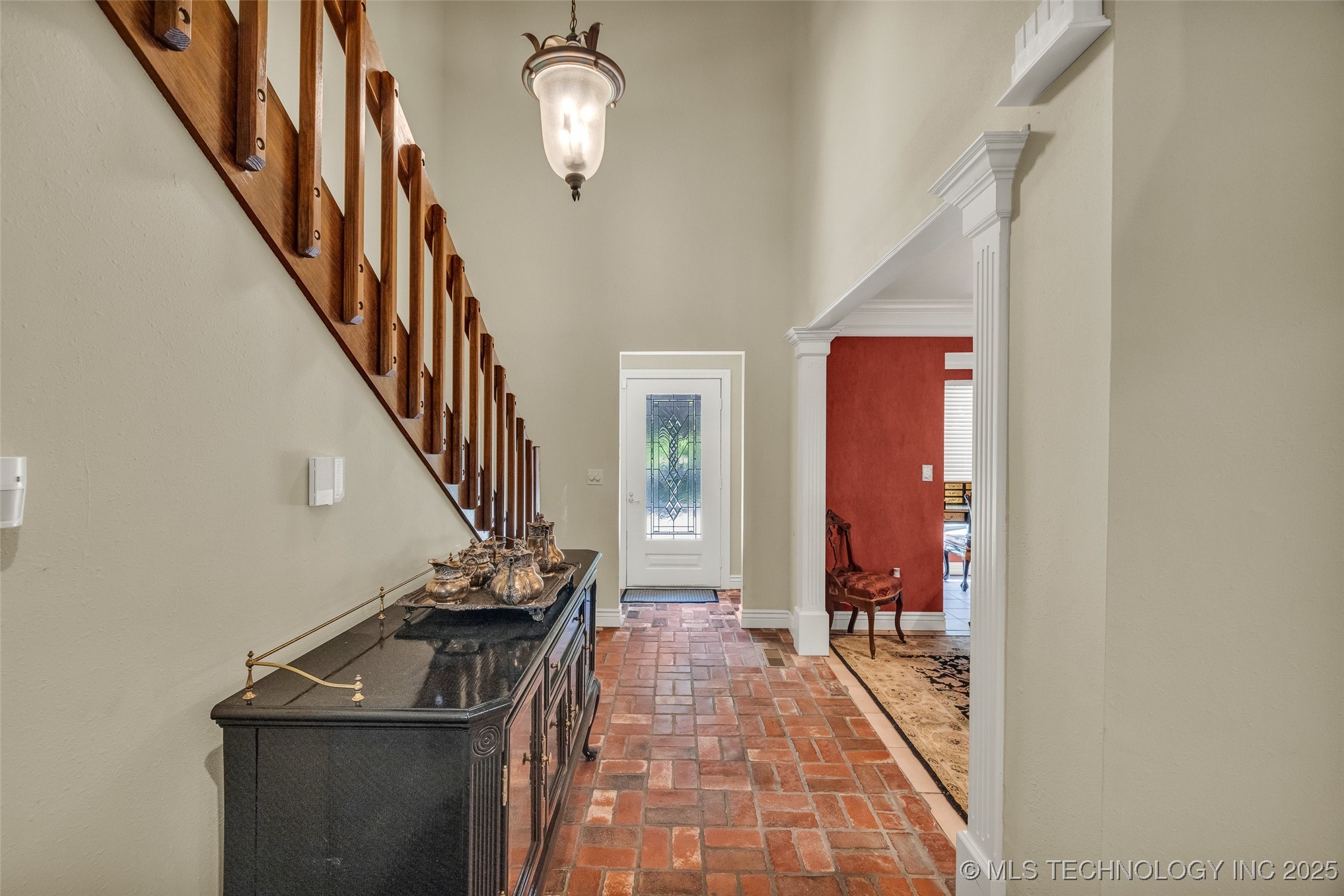 3112 Shore Drive Property Photo 4