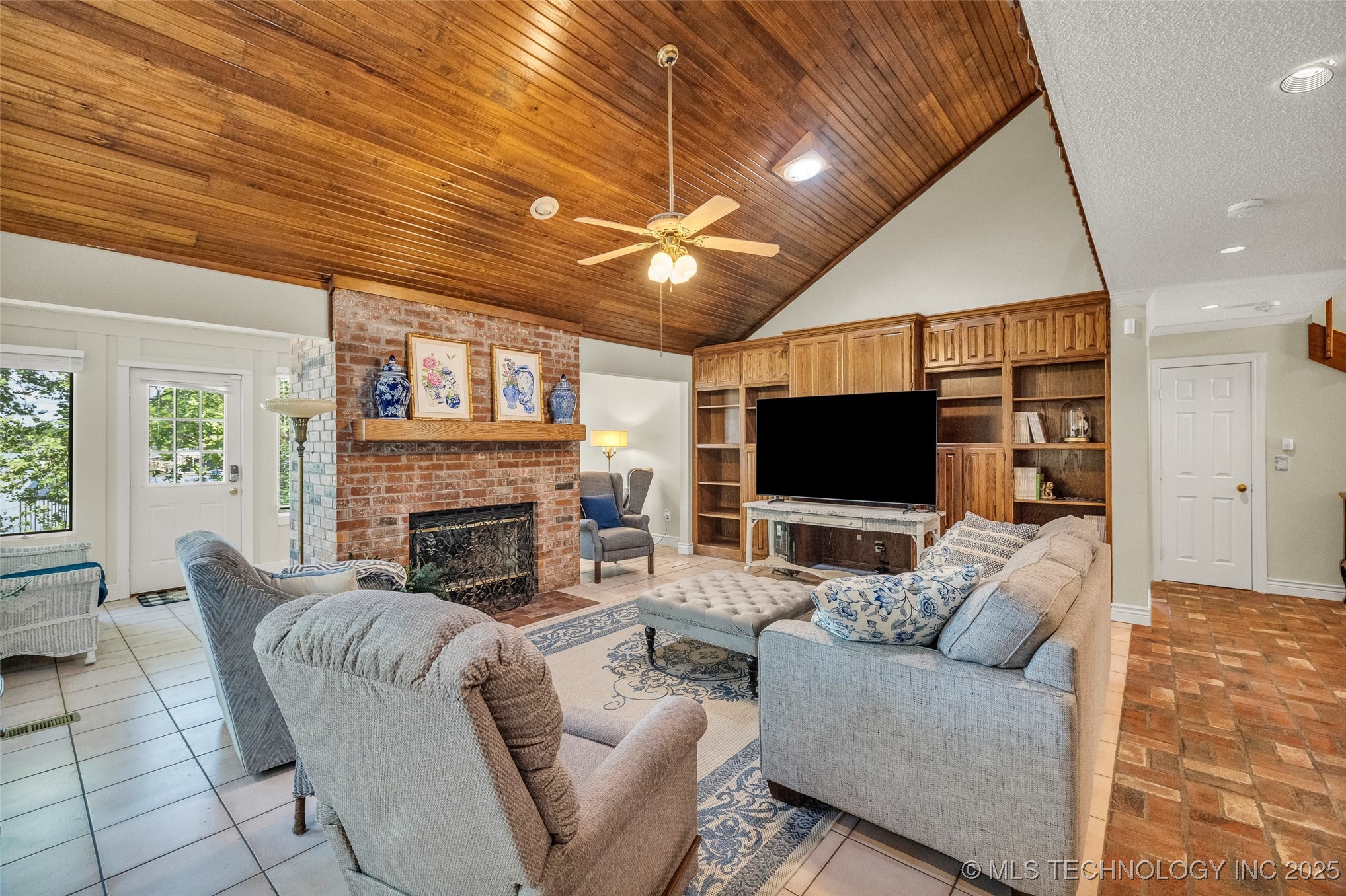 3112 Shore Drive Property Photo 10