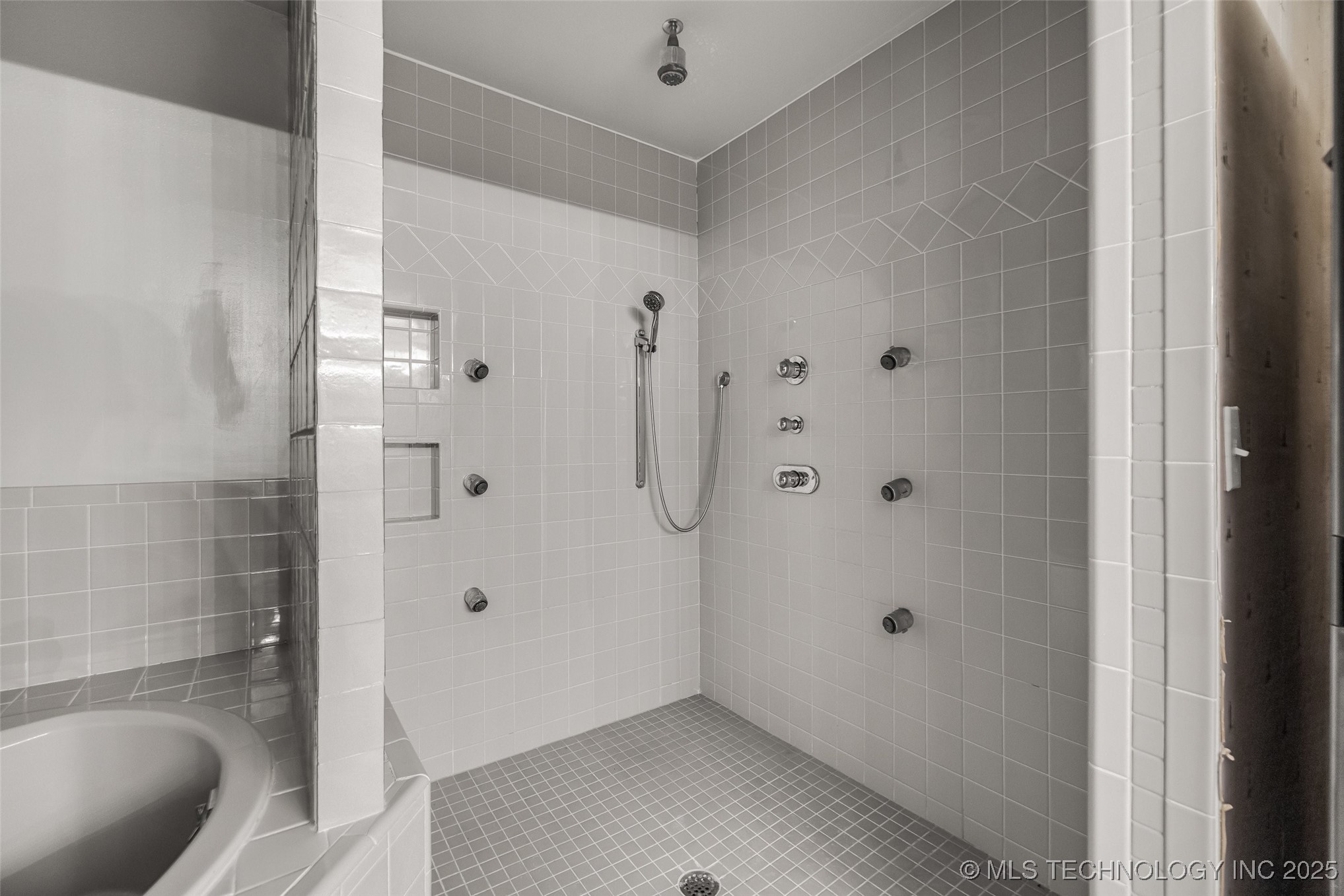 3112 Shore Drive Property Photo 32