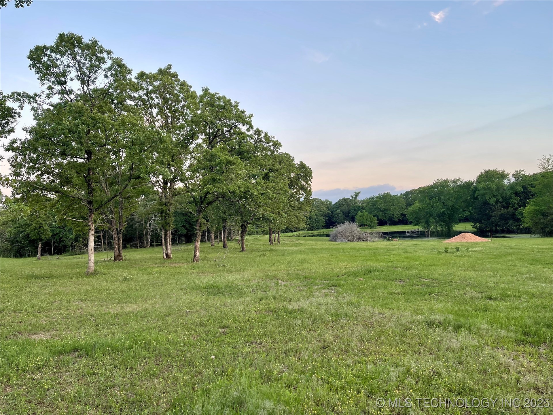 6806 S Rock Creek Loop Property Photo 6