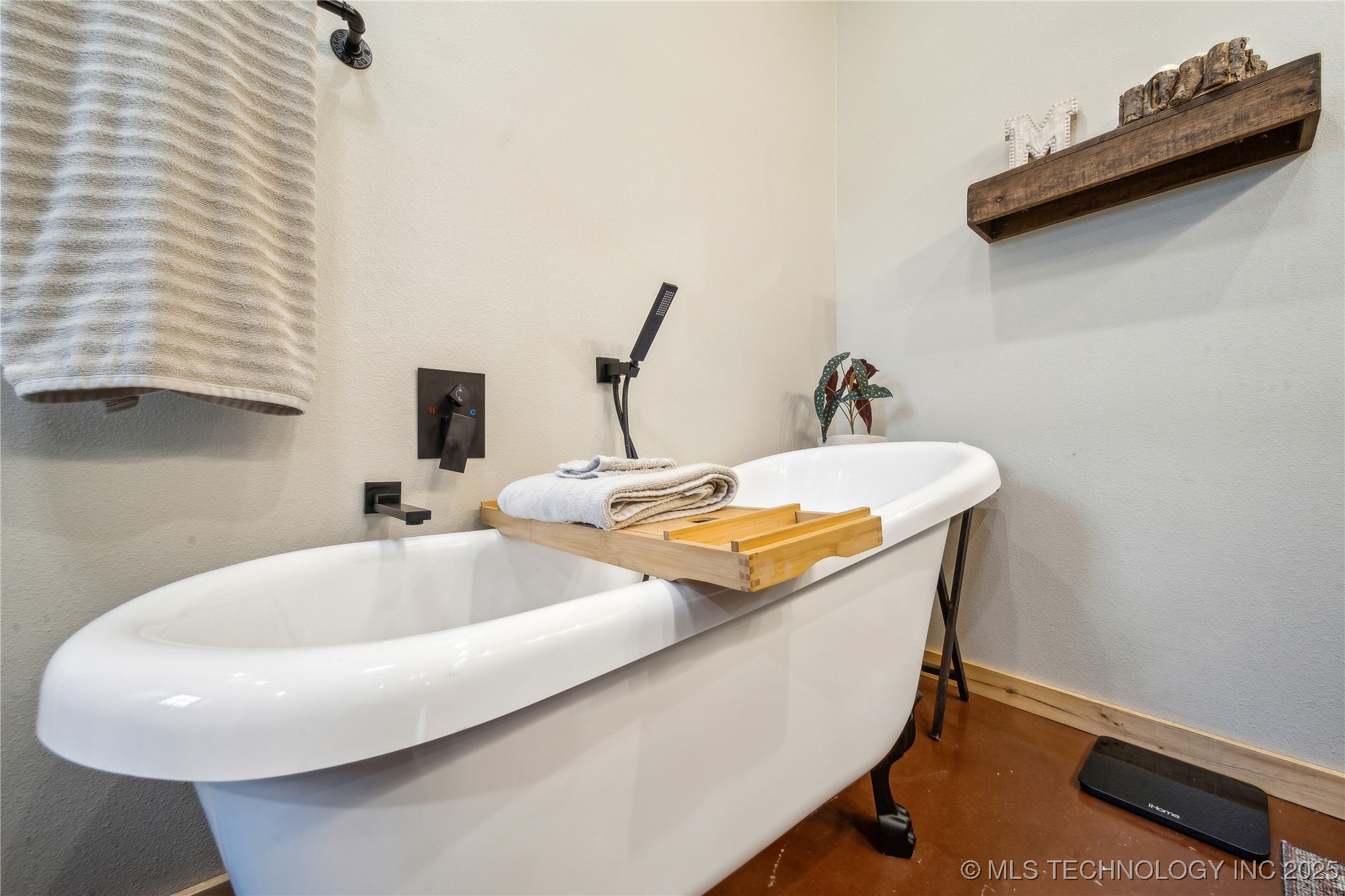 17784 S 210 Road Property Photo 21