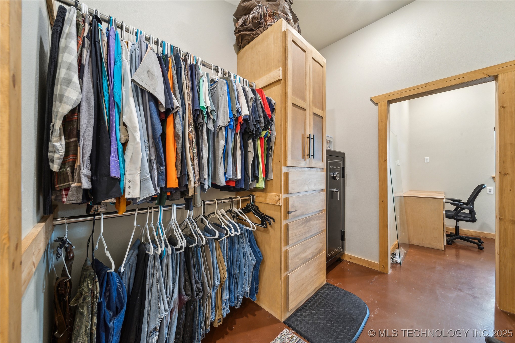 17784 S 210 Road Property Photo 23