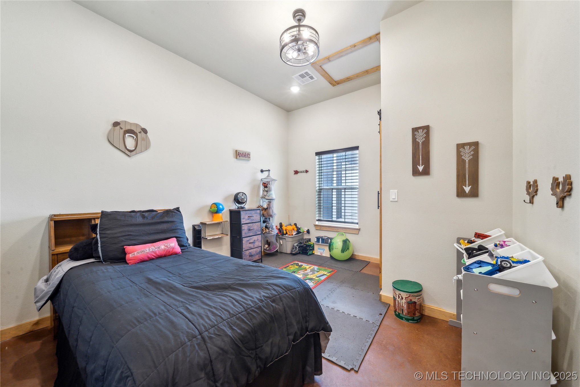 17784 S 210 Road Property Photo 27