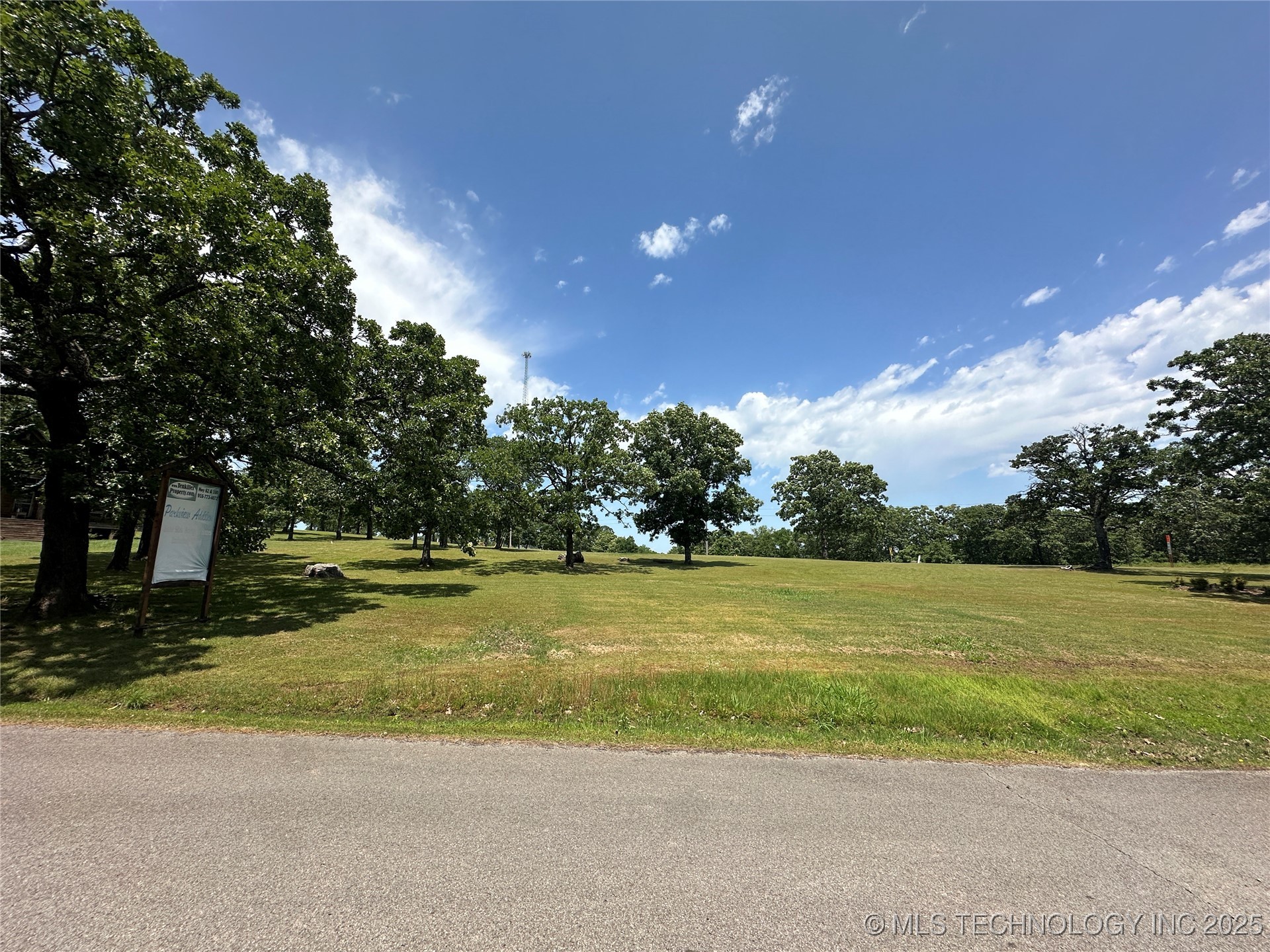 1 Hwy 82 Property Photo 1