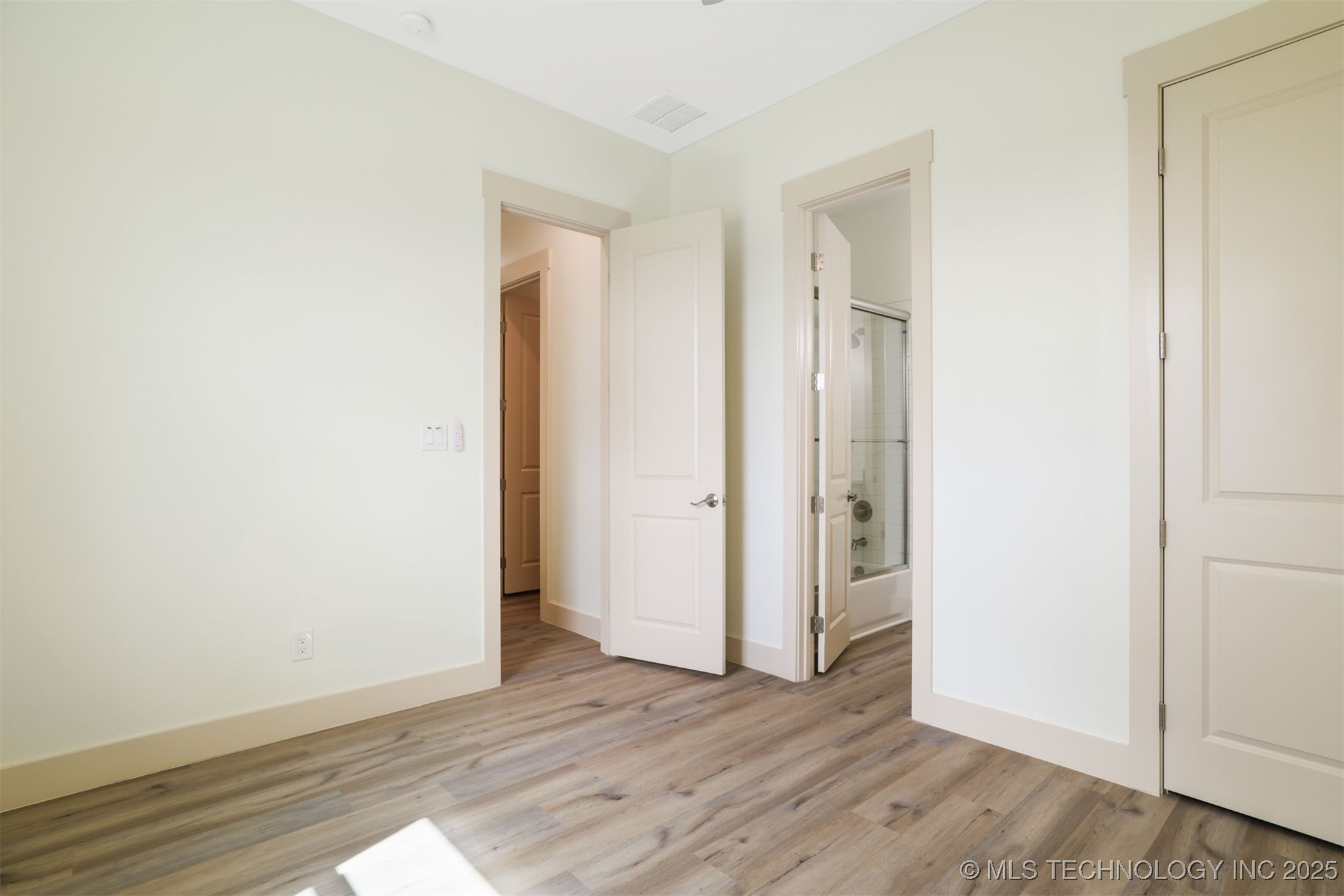 211 Vaughn Lane Property Photo 17