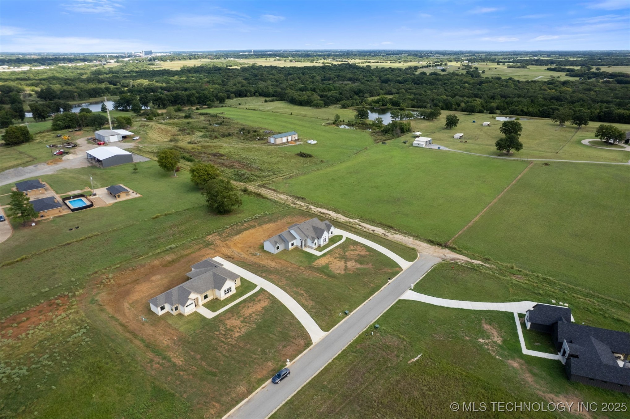 211 Vaughn Lane Property Photo 44