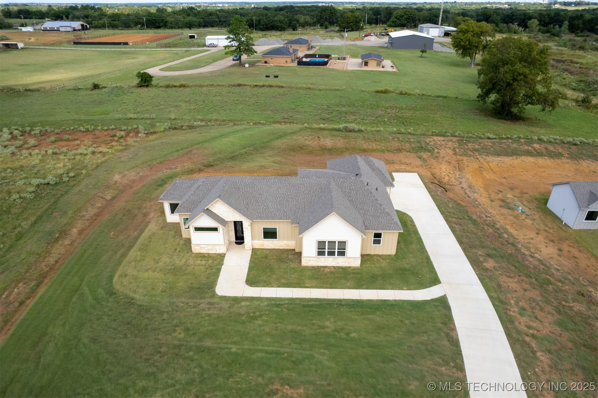 211 Vaughn Lane Property Photo 47