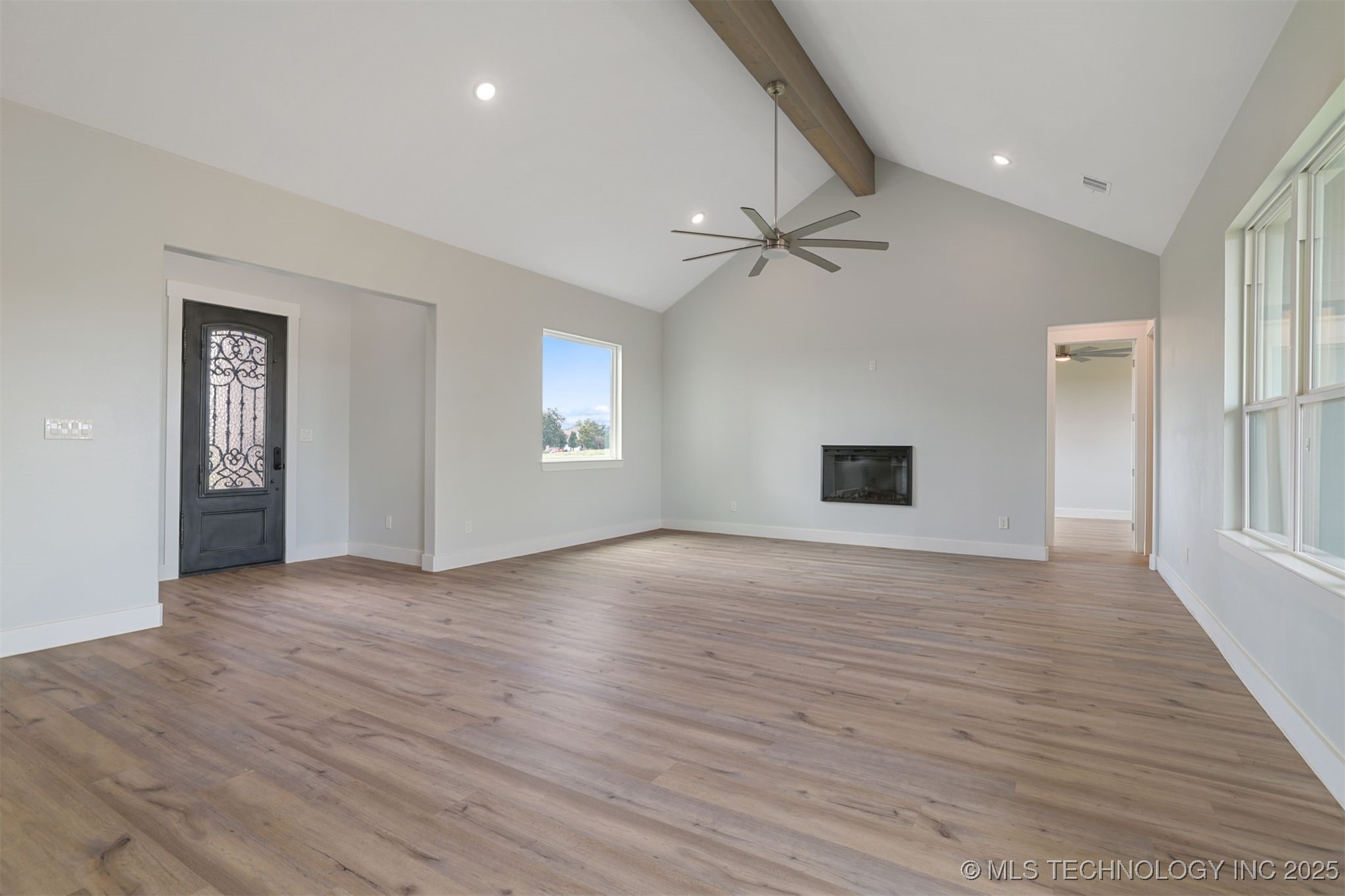 223 Vaughn Lane Property Photo 5