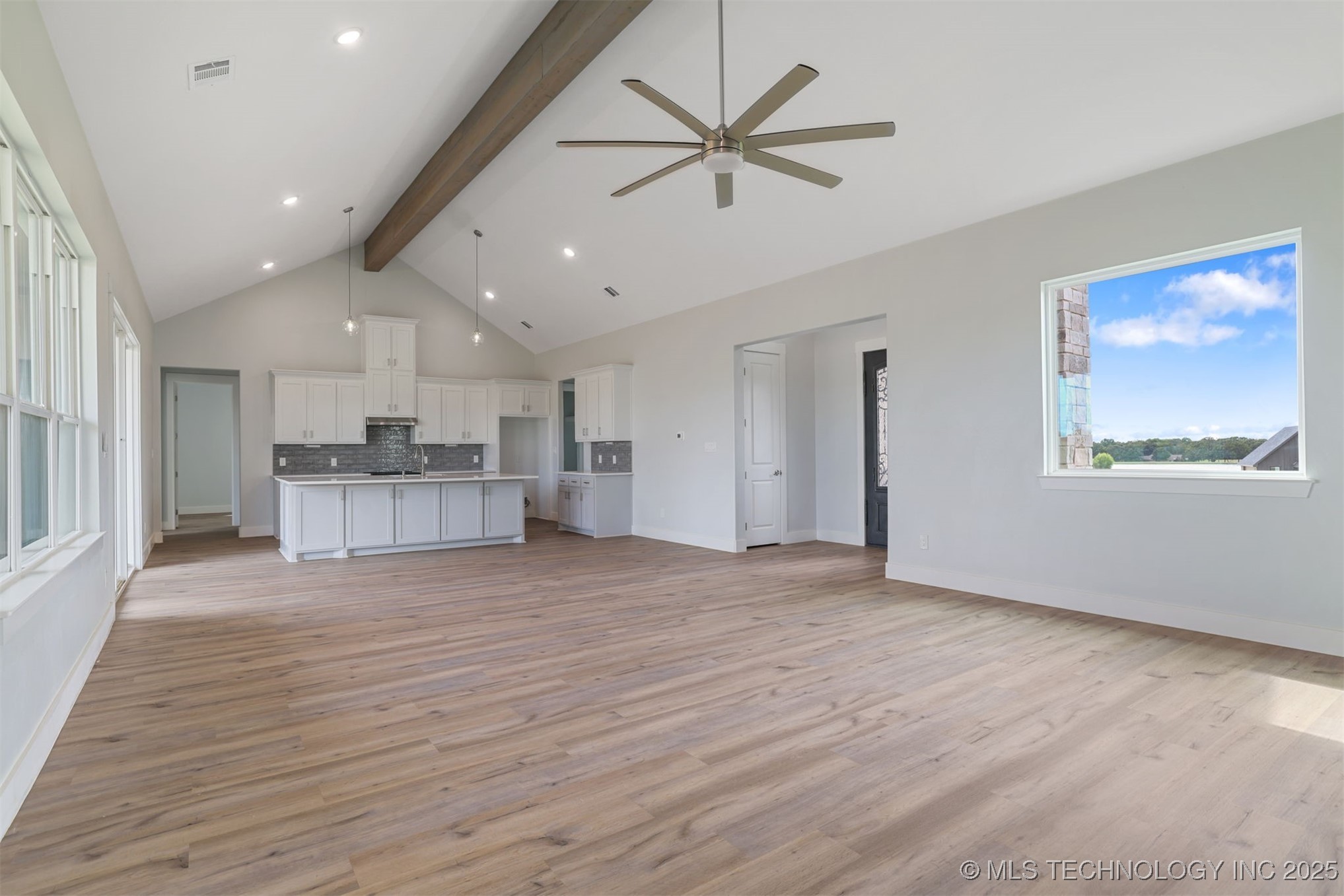 223 Vaughn Lane Property Photo 7