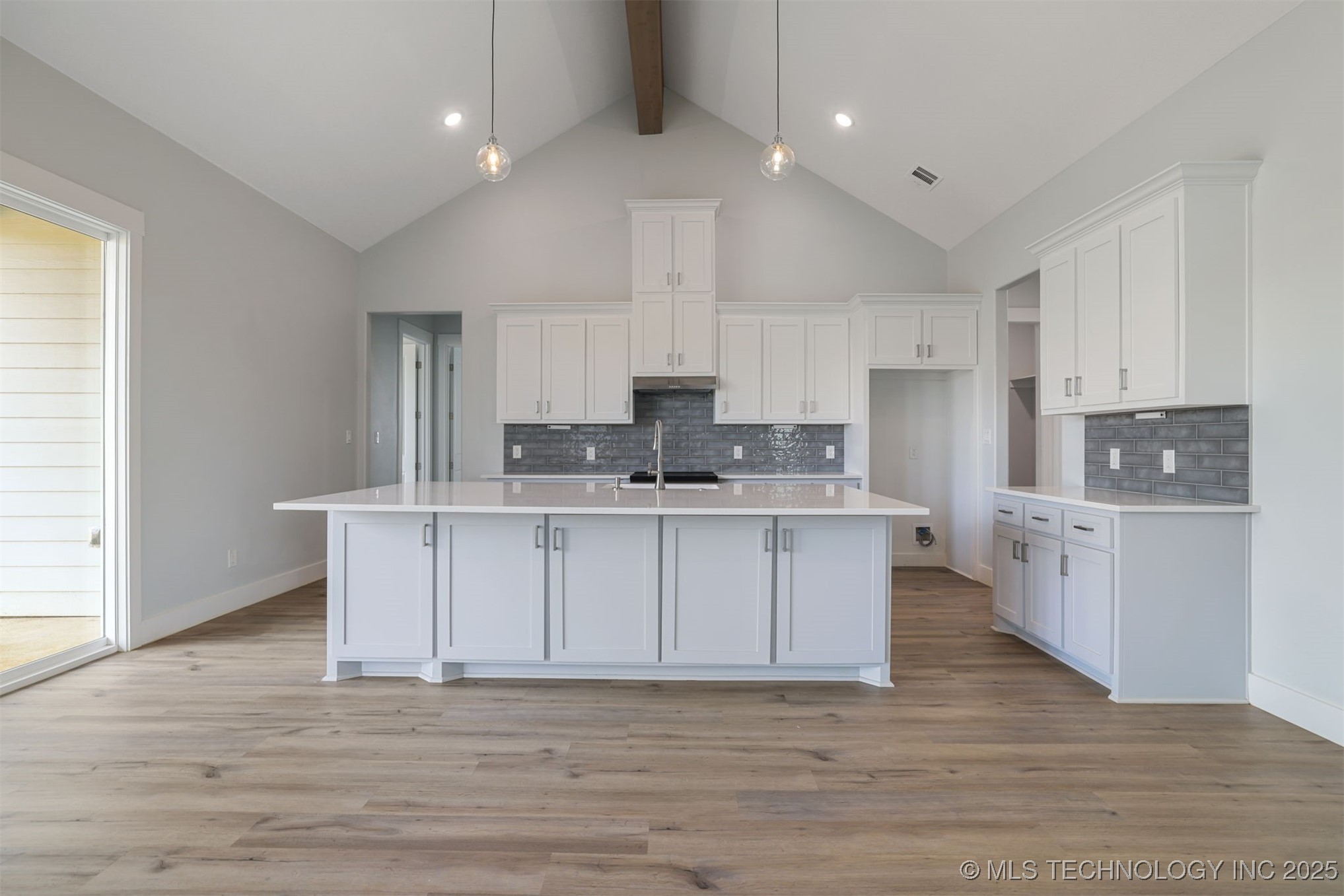 223 Vaughn Lane Property Photo 9