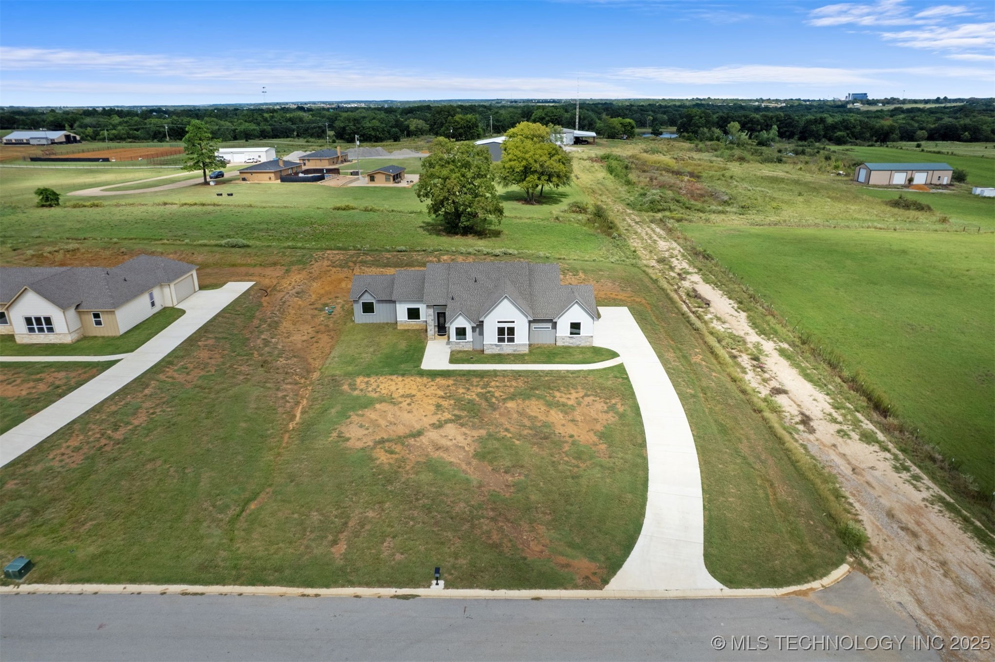 223 Vaughn Lane Property Photo 38