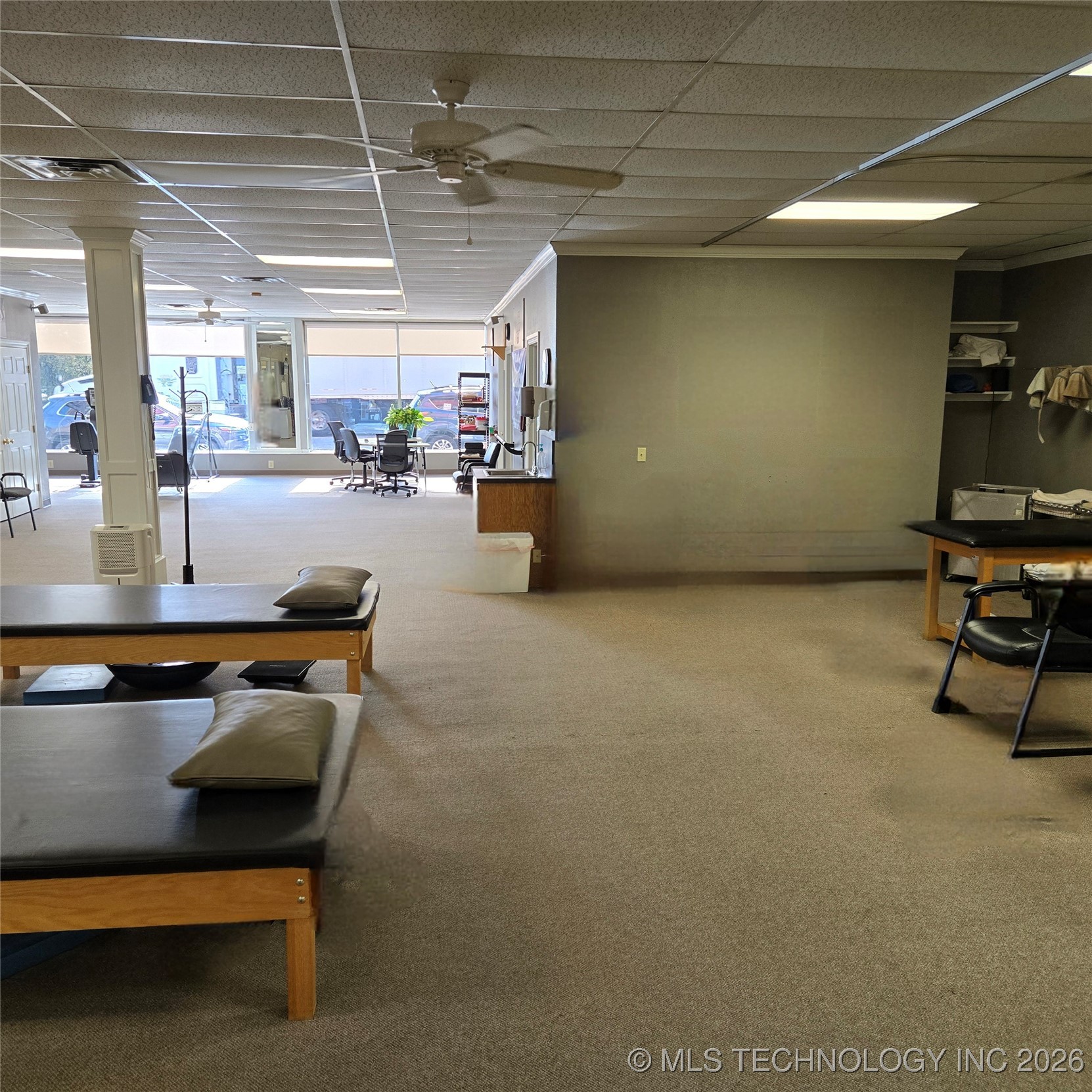 523 E 6th Street Property Photo 4