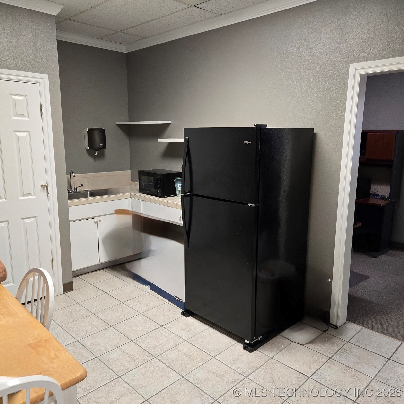 523 E 6th Street Property Photo 11