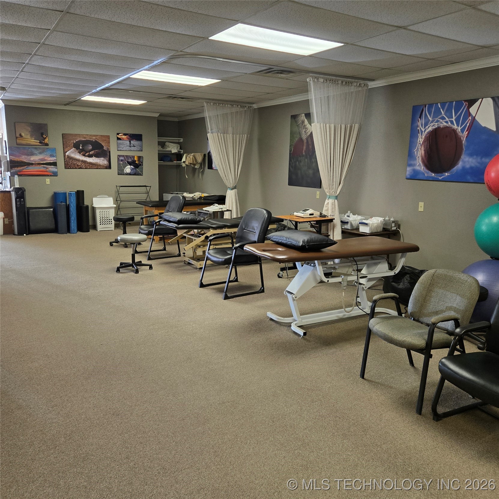 523 E 6th Street Property Photo 25