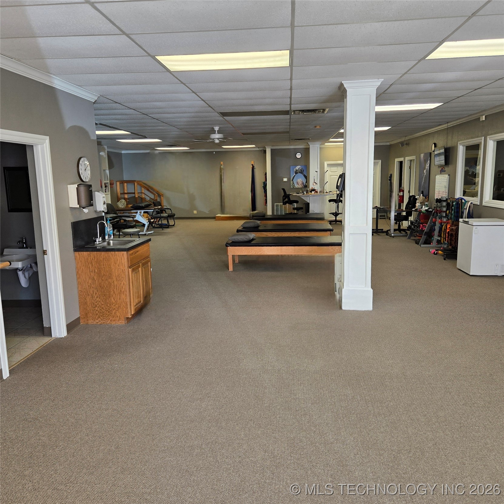 523 E 6th Street Property Photo 28