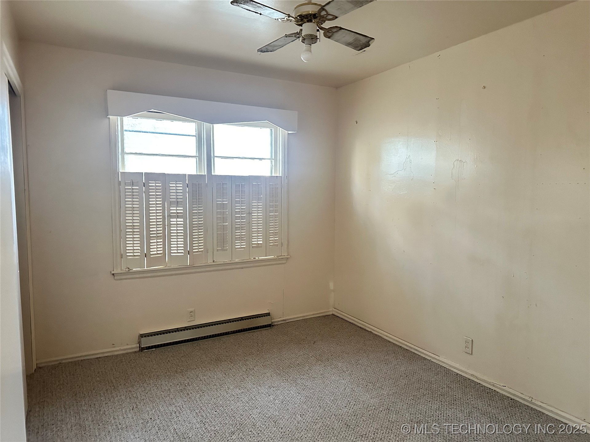 1725 E Elm Lane Property Photo 7