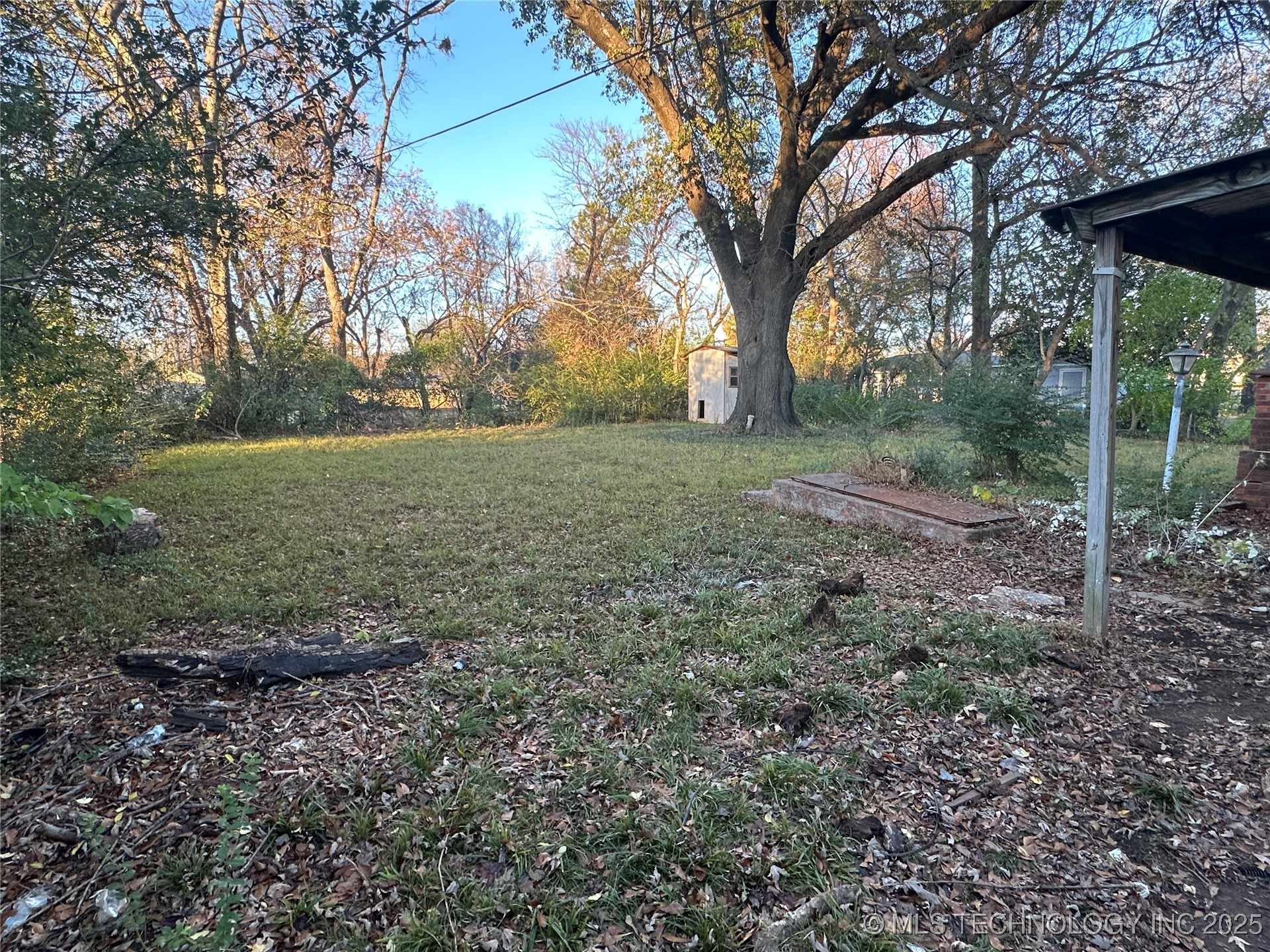 1725 E Elm Lane Property Photo 11