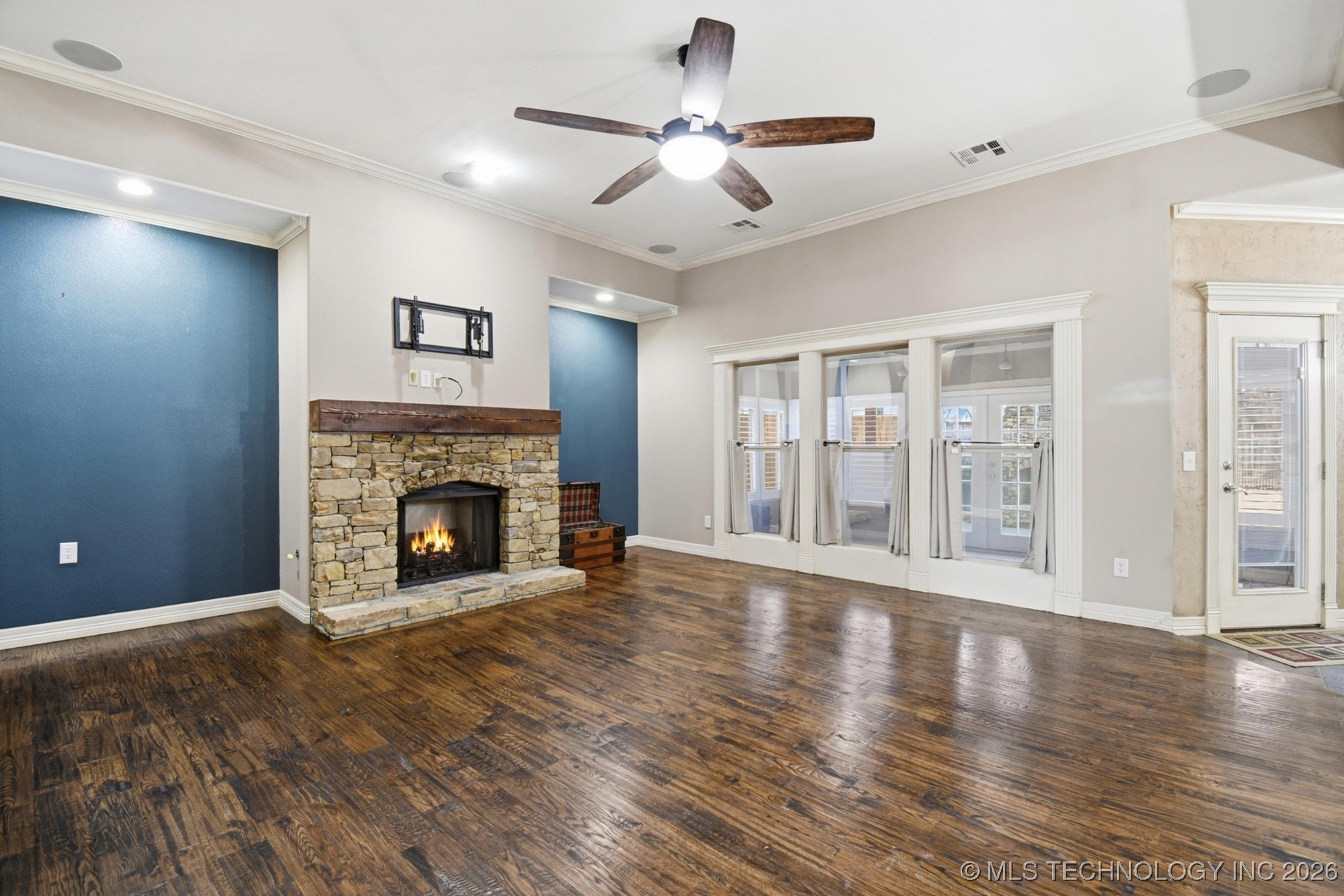 2317 E 138th Street S Property Photo 7