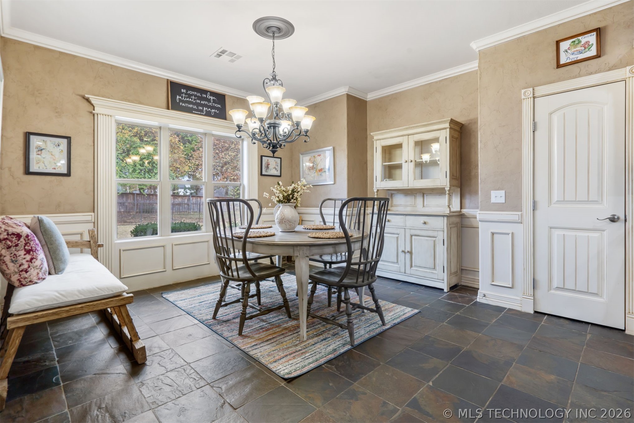 2317 E 138th Street S Property Photo 13