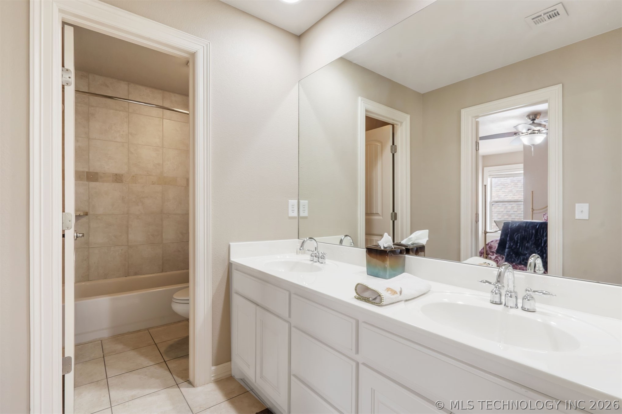 2317 E 138th Street S Property Photo 27