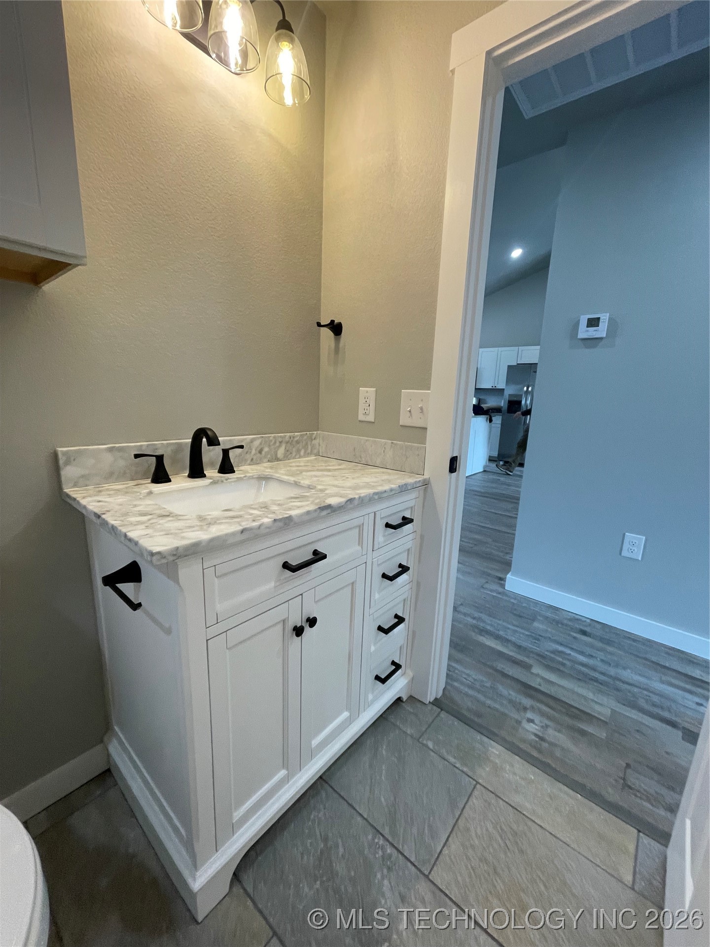 5905 Bluestem Way Property Photo 5