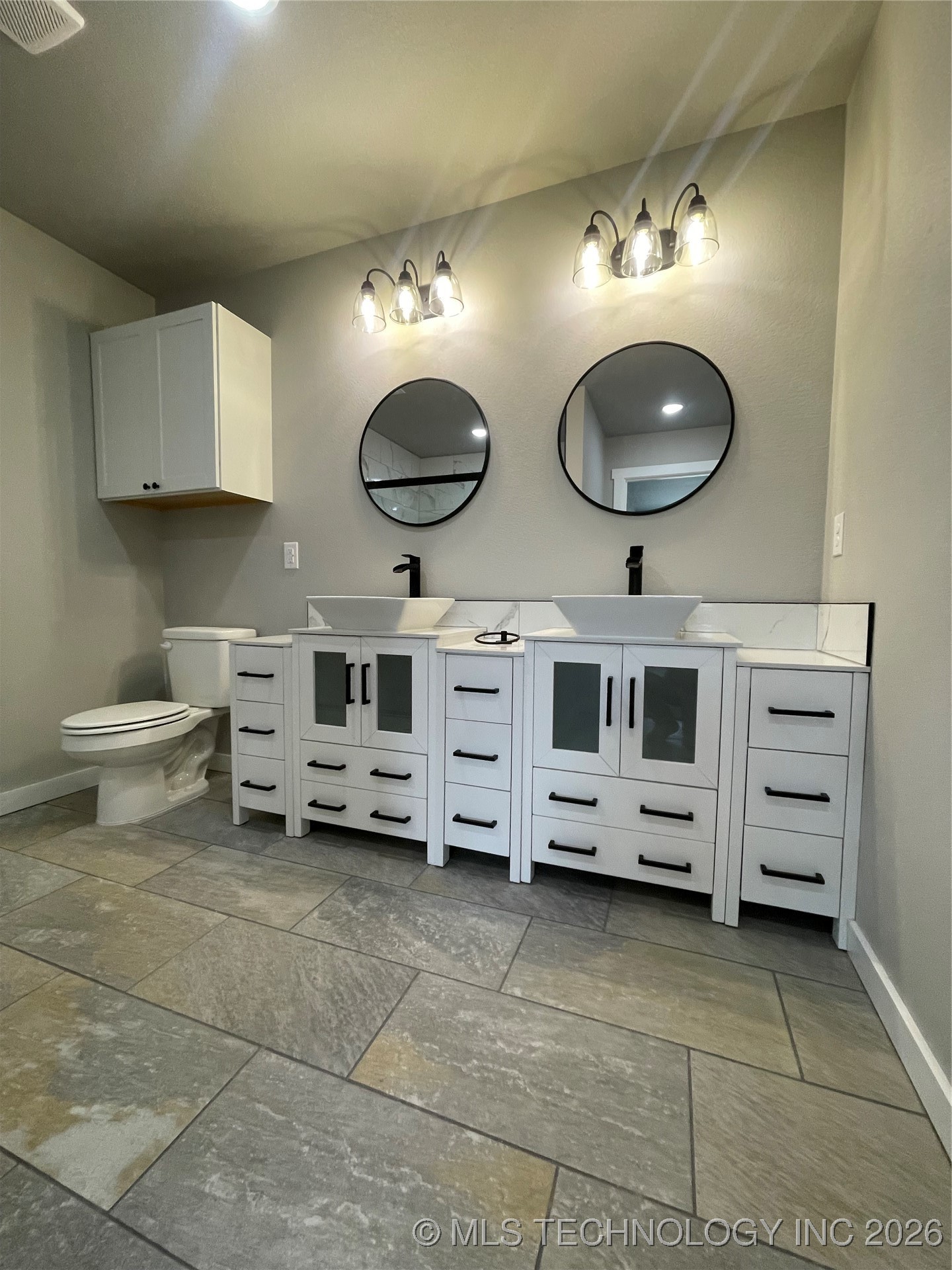 5905 Bluestem Way Property Photo 13