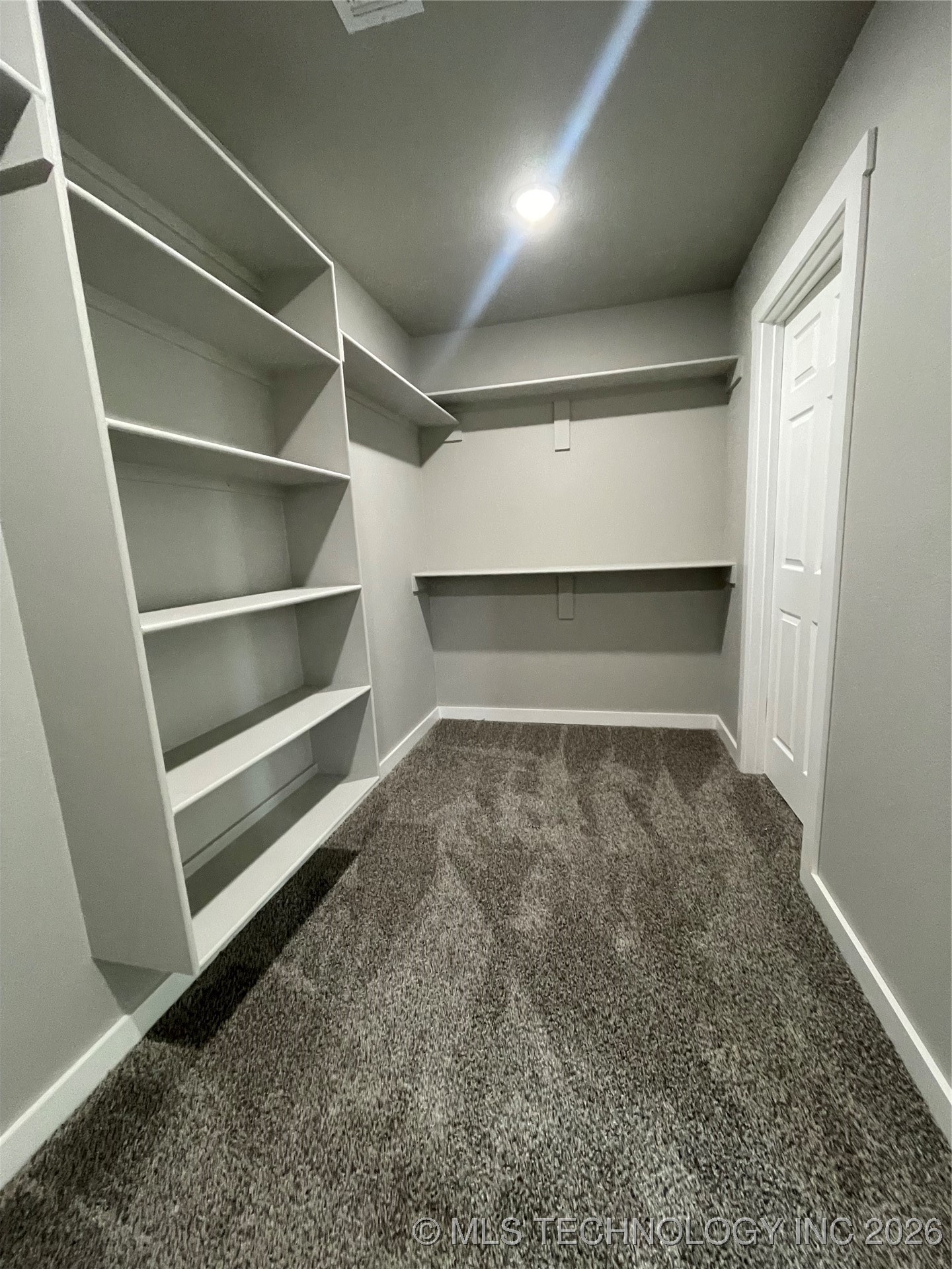 5905 Bluestem Way Property Photo 16