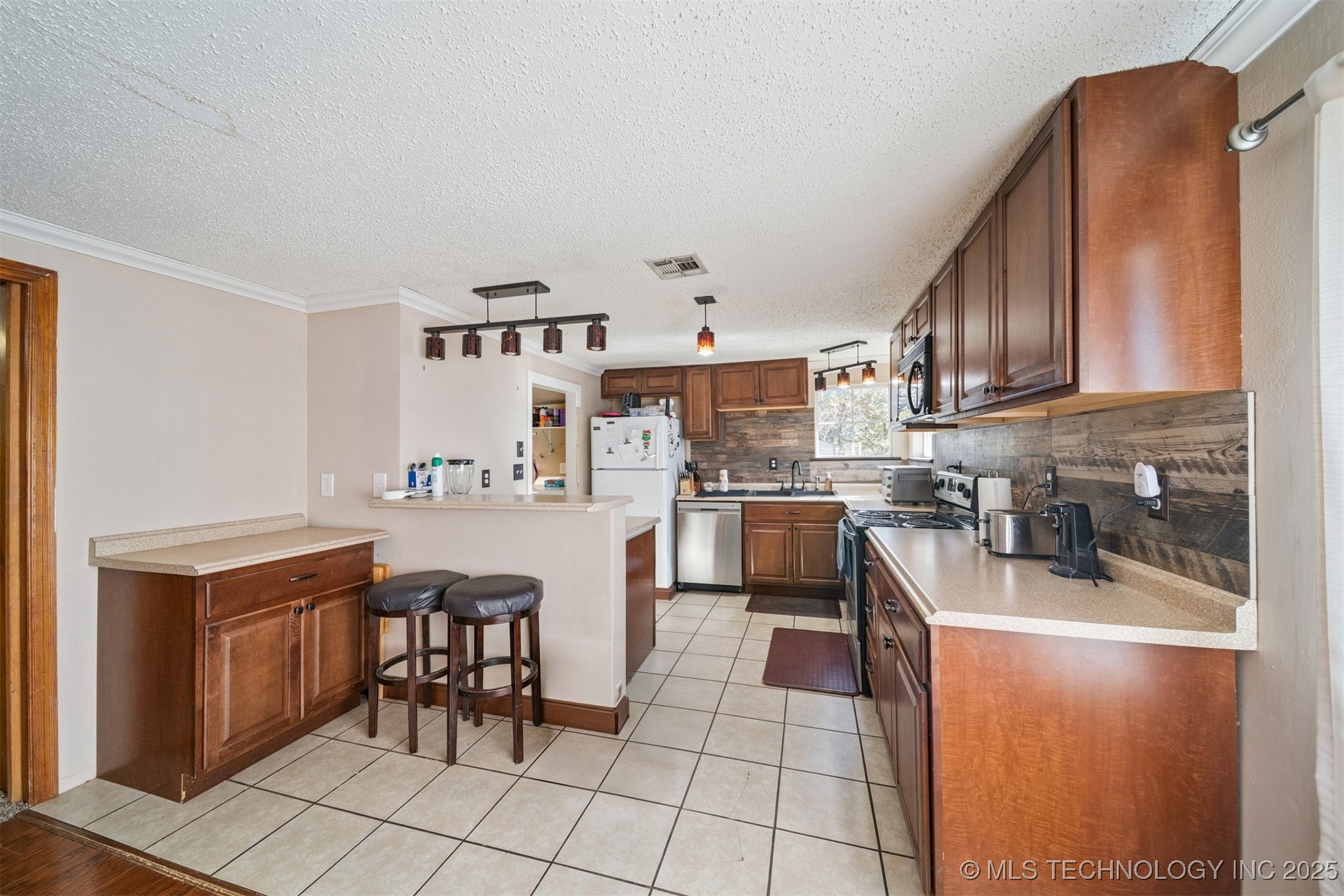 35606 Sportman Road Property Photo 15