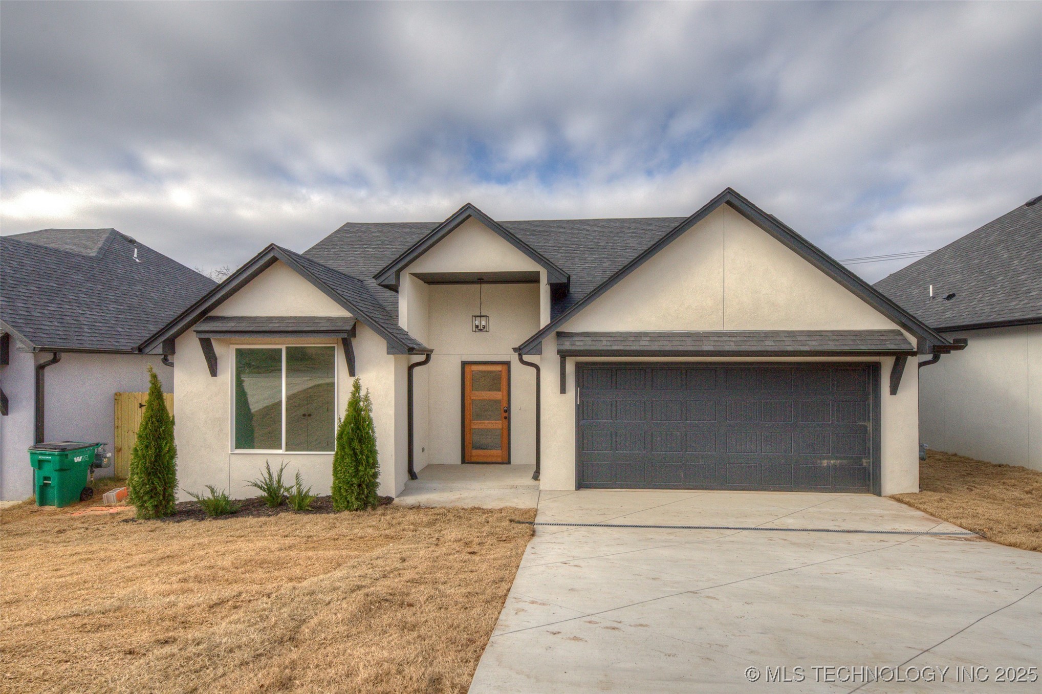 718 N 10th Street Property Photo 1