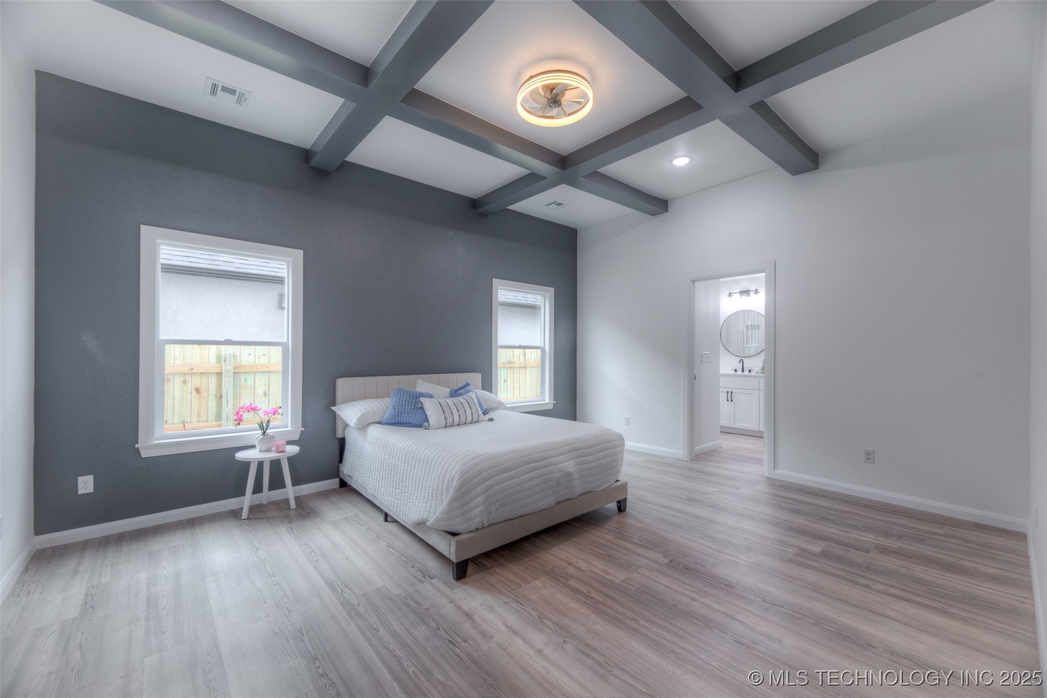 718 N 10th Street Property Photo 7